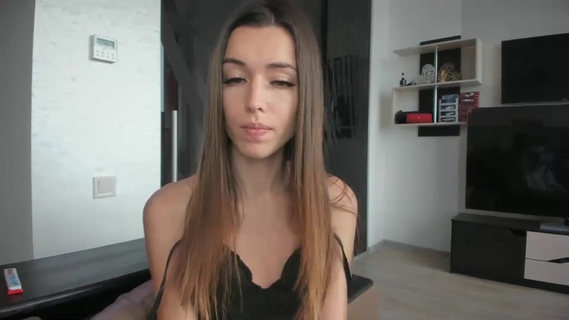Gallery image thumbnail from Onekiss1's myfreecams stream on, 12/14/2023, 10:06 image 15 of 20