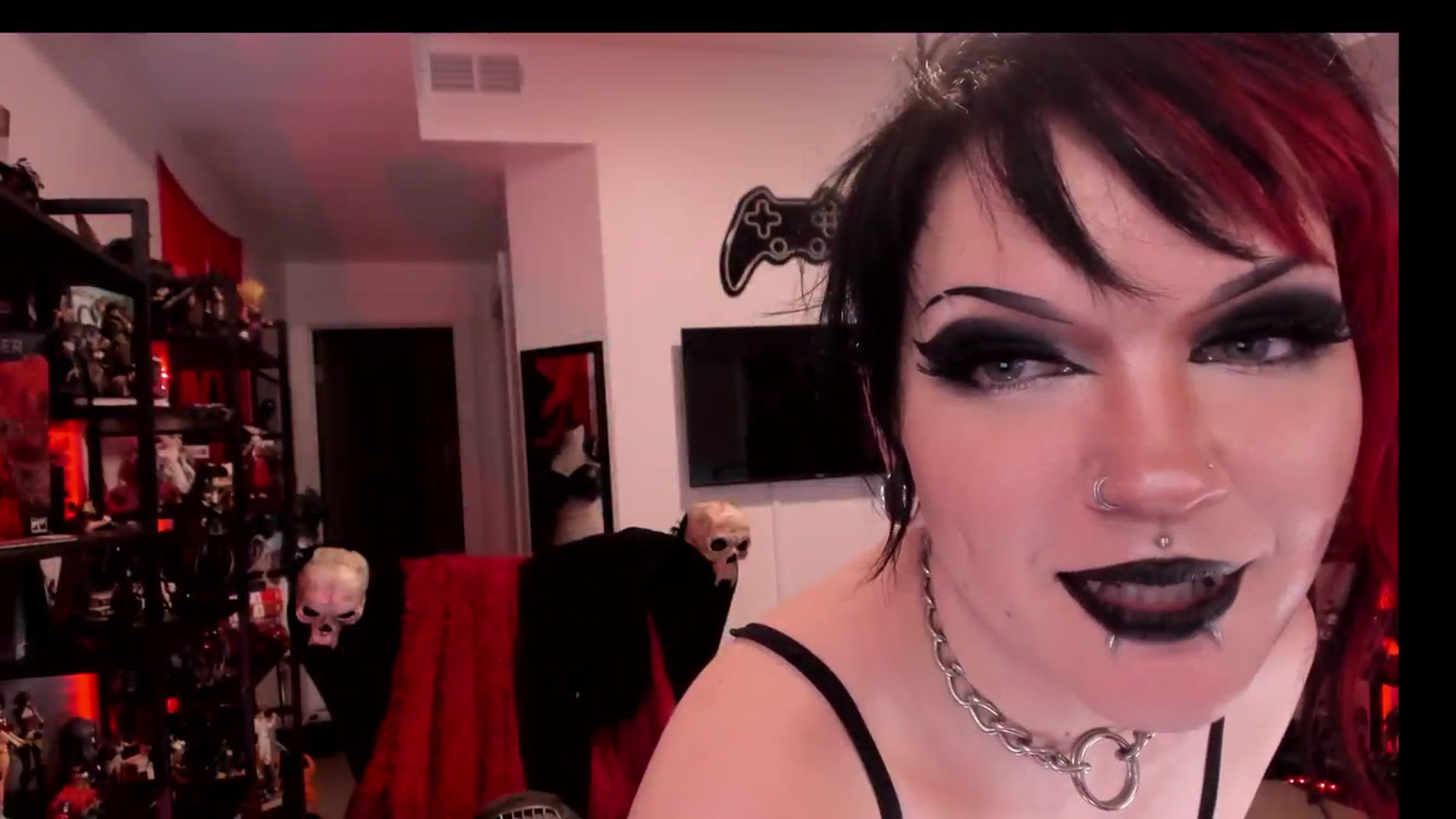 Gallery image thumbnail from Oneleeter's myfreecams stream on, 02/09/2026, 16:36 image 11 of 20