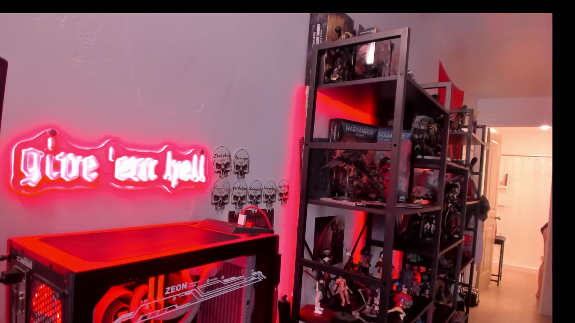 Gallery image thumbnail from Oneleeter's myfreecams stream on, 02/12/2026, 16:10 image 8 of 20