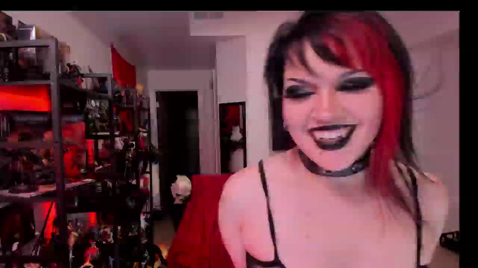 Gallery image thumbnail from Oneleeter's myfreecams stream on, 02/17/2026, 14:58 image 12 of 20