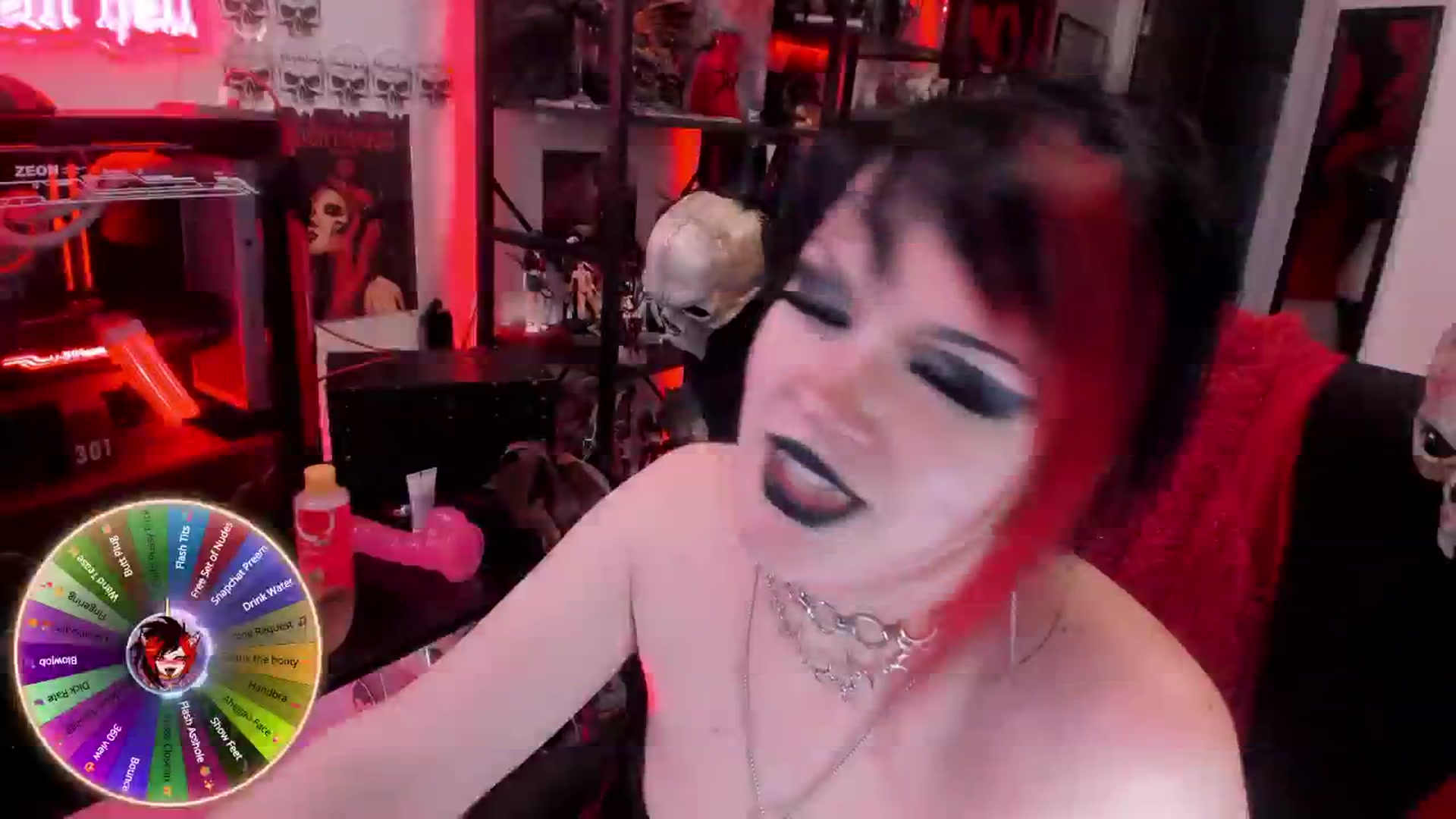 Gallery image thumbnail from Oneleeter's myfreecams stream on, 02/24/2026, 10:05 image 16 of 20