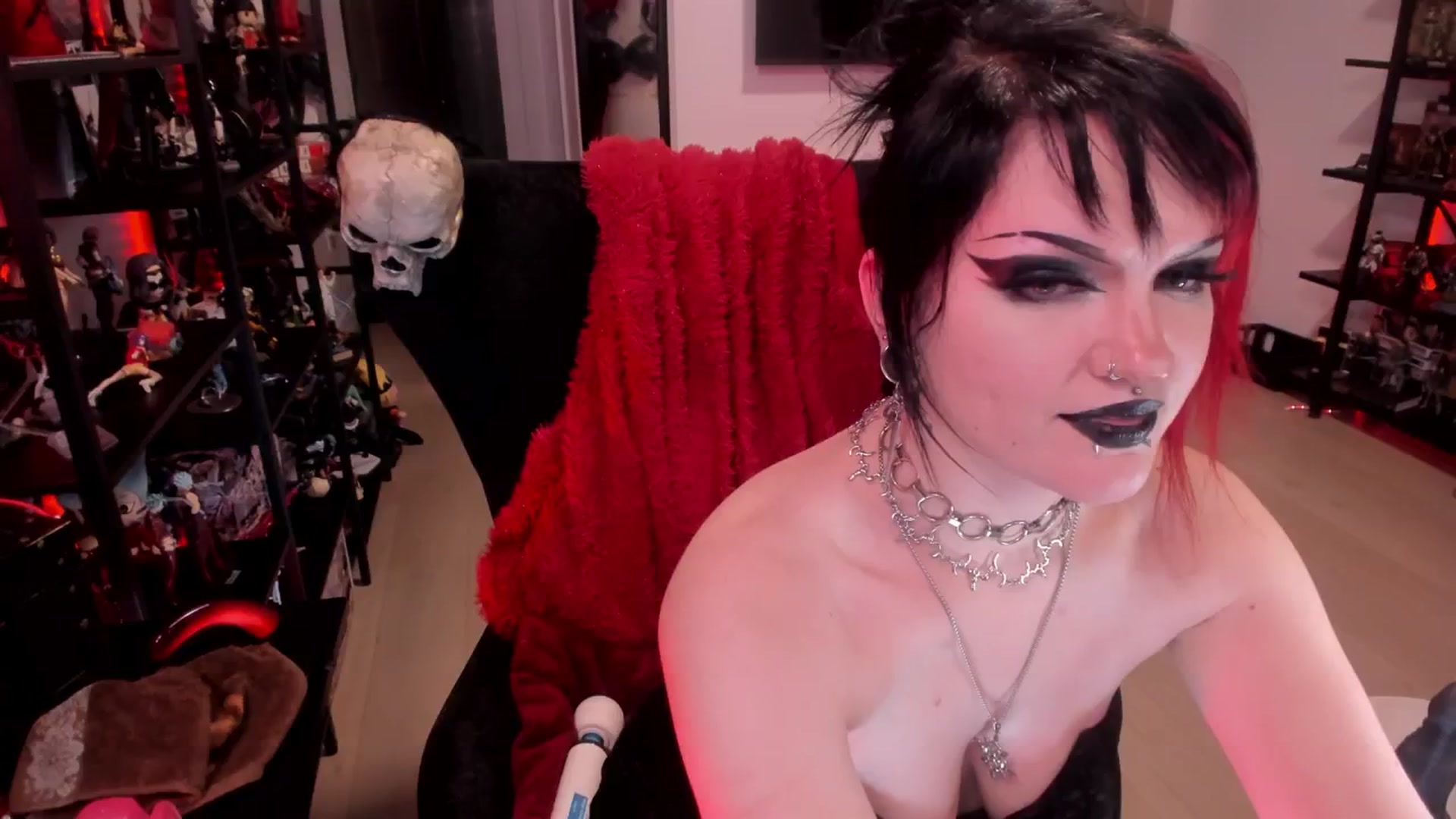 Gallery image thumbnail from Oneleeter's myfreecams stream on, 02/24/2026, 11:13 image 9 of 20
