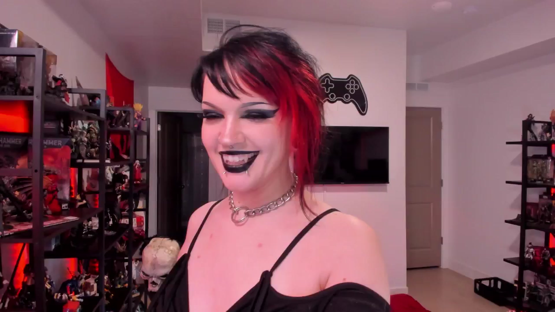 Gallery image thumbnail from Oneleeter's myfreecams stream on, 03/06/2026, 10:20 image 19 of 20
