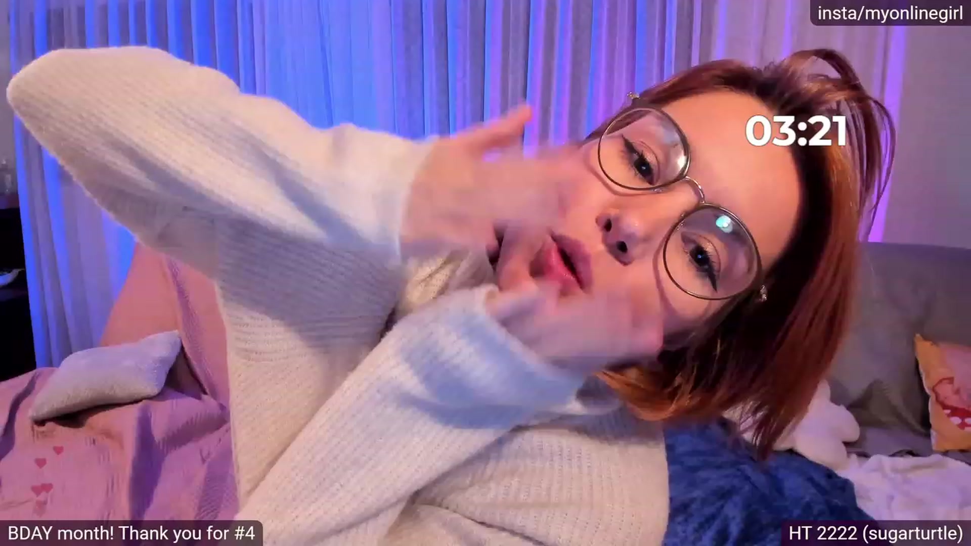 Gallery image thumbnail from OnlineGirl_'s myfreecams stream on, 11/20/2022, 24:28 image 1 of 20