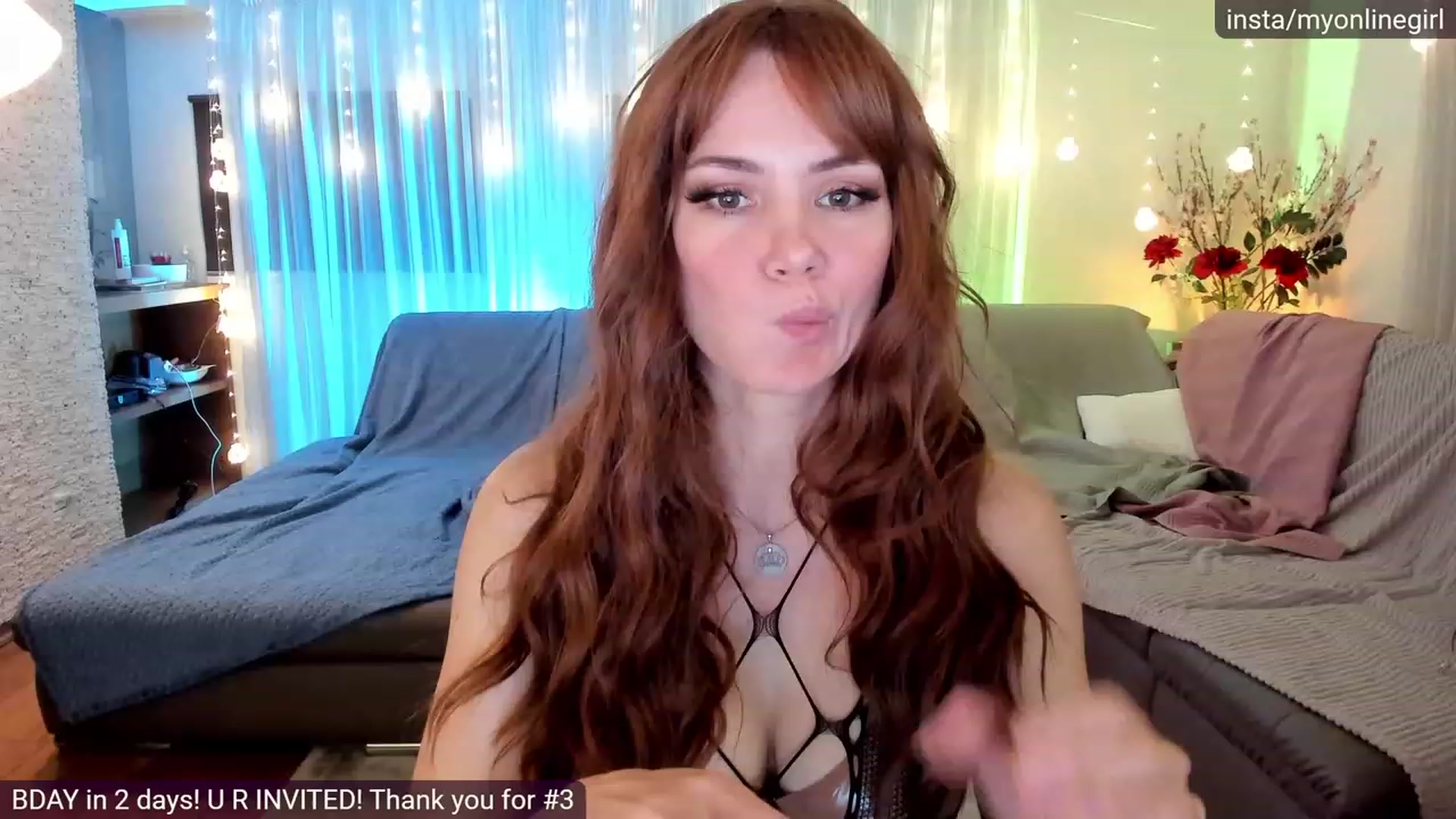 Gallery image thumbnail from OnlineGirl_'s myfreecams stream on, 11/26/2022, 21:35 image 15 of 20