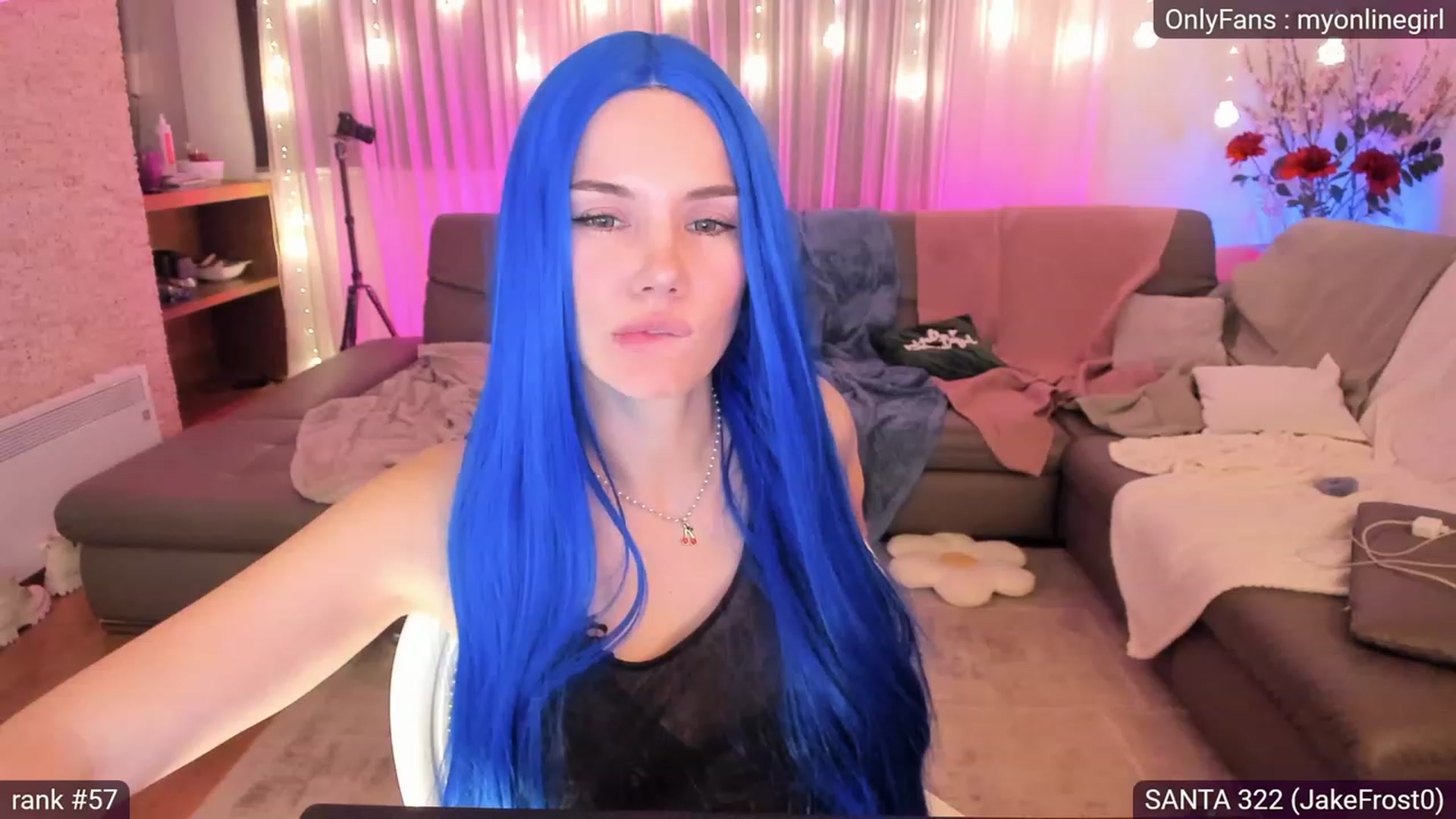 Gallery image thumbnail from OnlineGirl_'s myfreecams stream on, 12/03/2022, 21:42 image 10 of 20