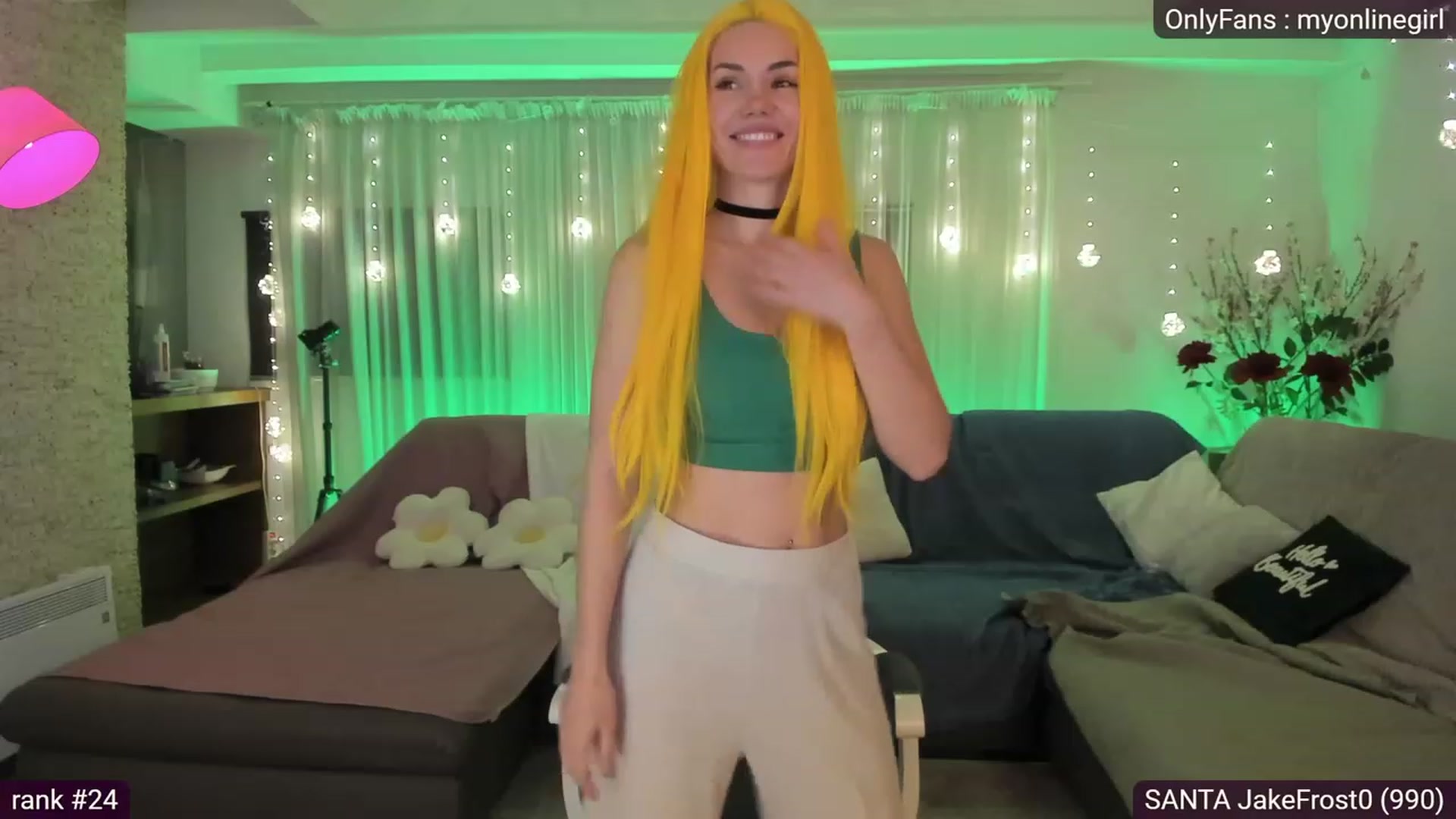 Gallery image thumbnail from OnlineGirl_'s myfreecams stream on, 12/04/2022, 19:30 image 11 of 20