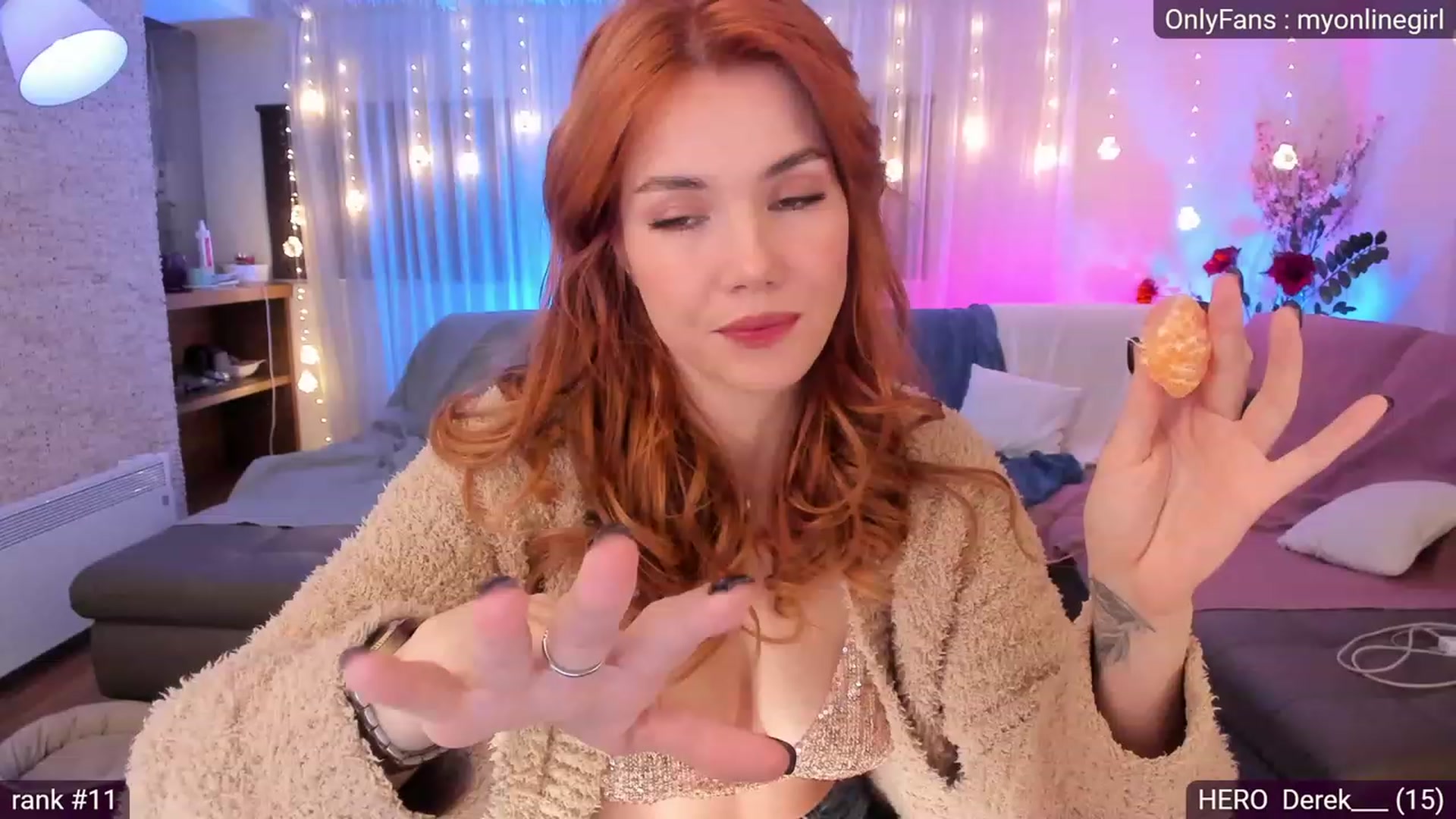 Gallery image thumbnail from OnlineGirl_'s myfreecams stream on, 12/31/2022, 20:22 image 1 of 20