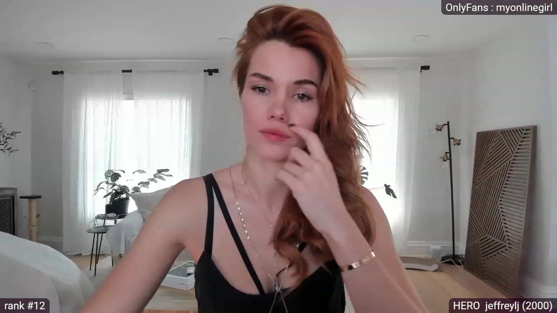 Gallery image thumbnail from OnlineGirl_'s myfreecams stream on, 01/17/2023, 20:30 image 8 of 20