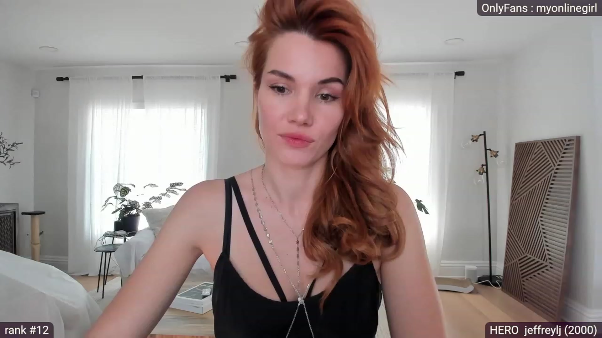 Gallery image thumbnail from OnlineGirl_'s myfreecams stream on, 01/17/2023, 20:30 image 9 of 20