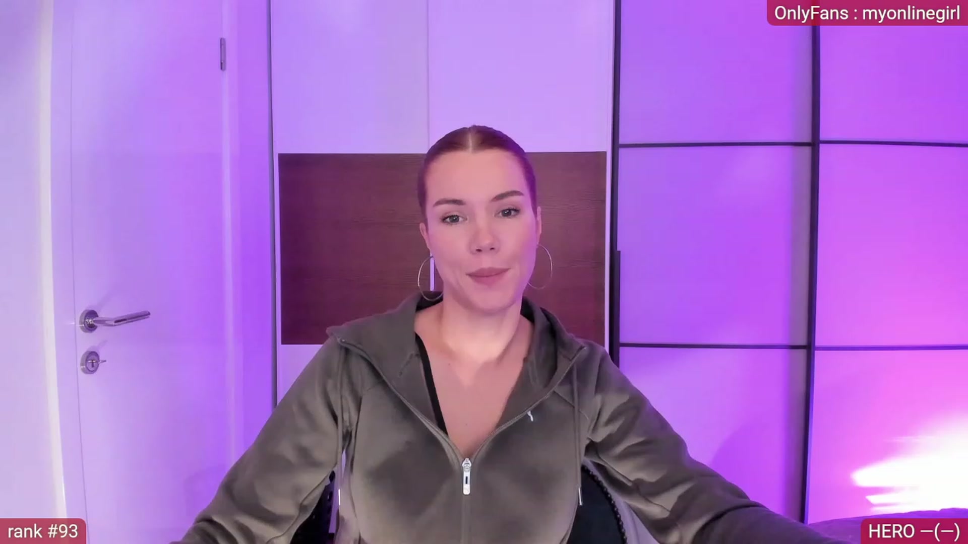 Gallery image thumbnail from OnlineGirl_'s myfreecams stream on, 02/07/2023, 05:36 image 2 of 20