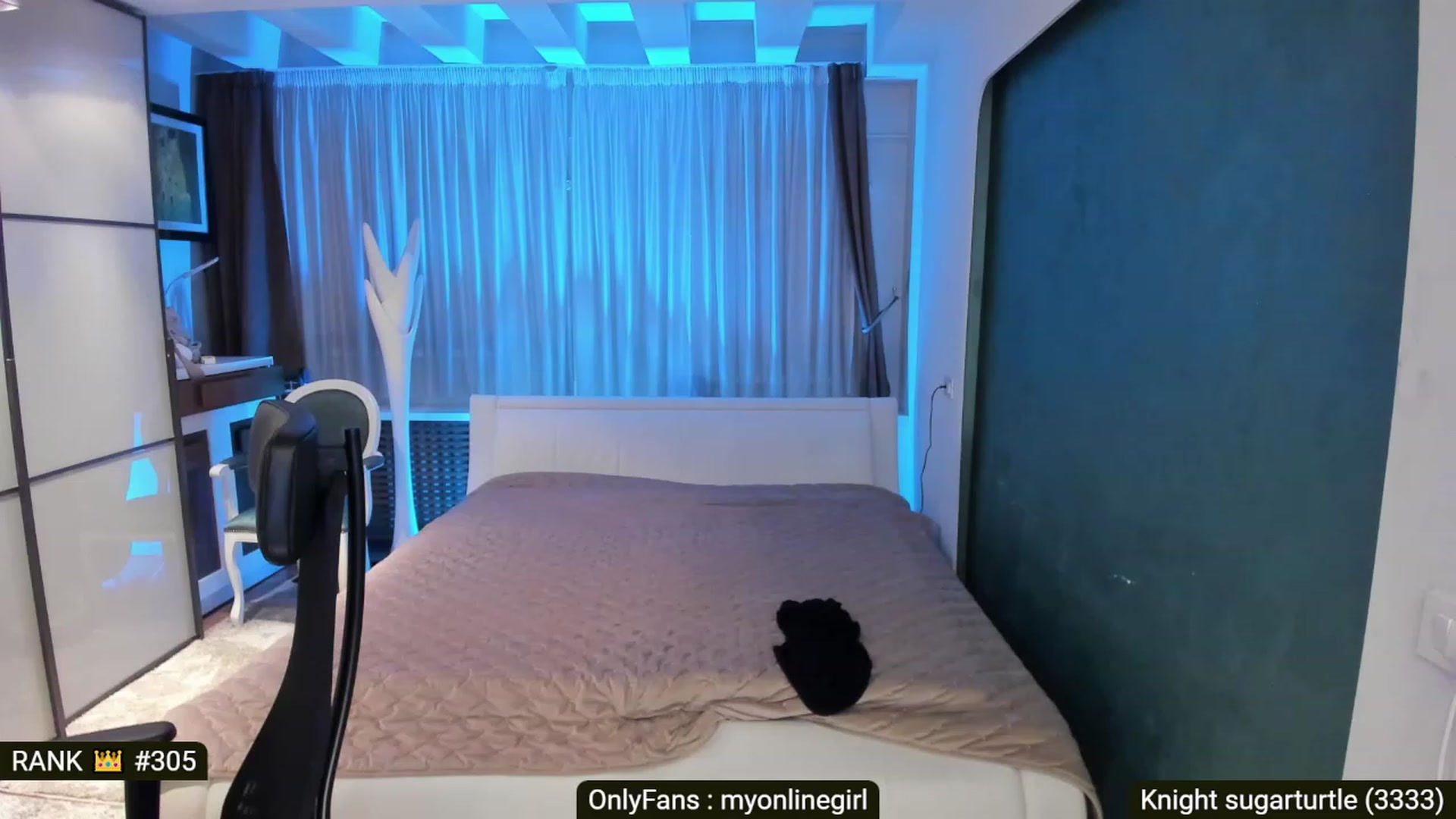 Gallery image thumbnail from OnlineGirl_'s myfreecams stream on, 04/28/2023, 20:12 image 19 of 20