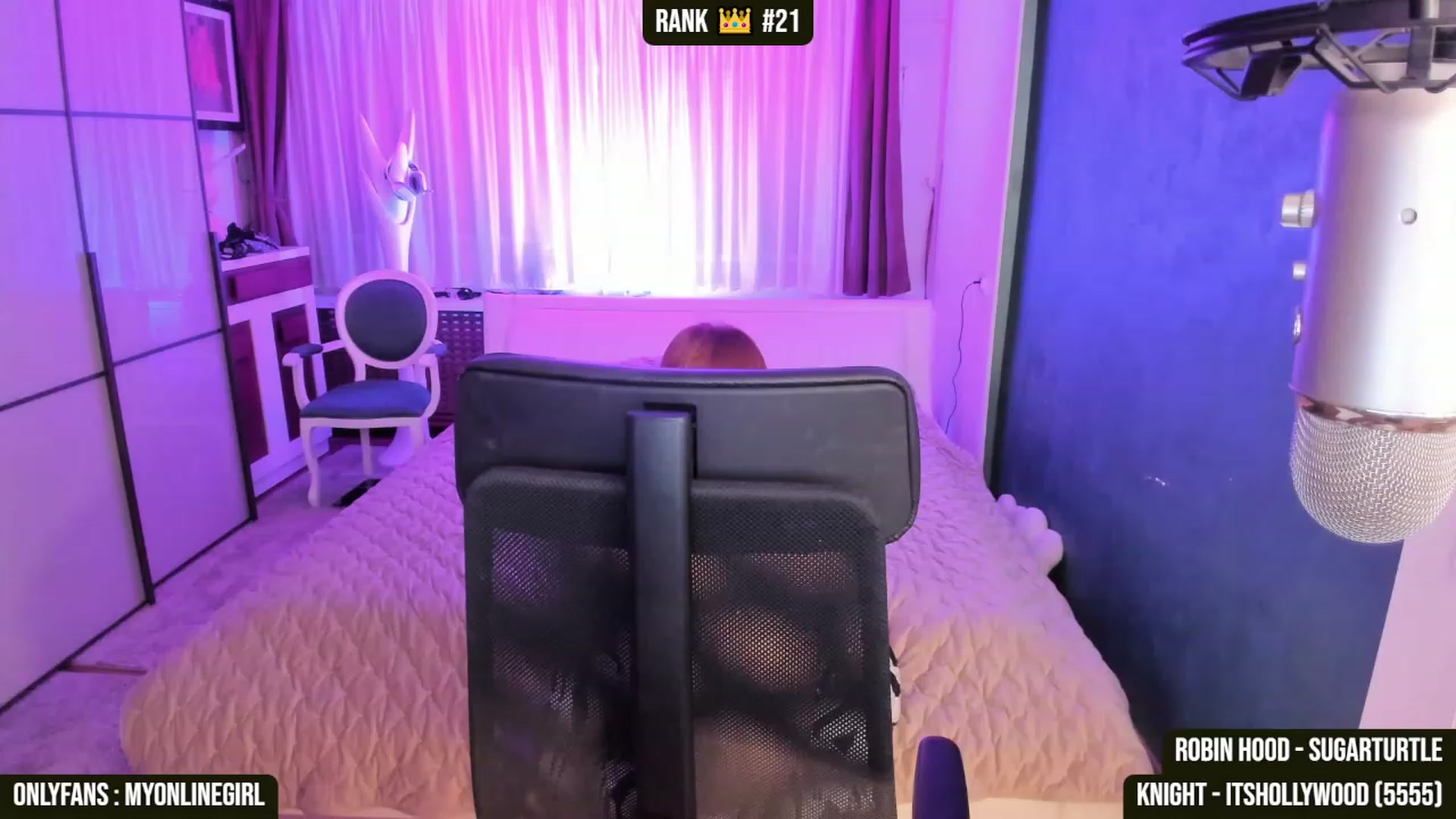 Gallery image thumbnail from OnlineGirl_'s myfreecams stream on, 05/20/2023, 20:24 image 1 of 20