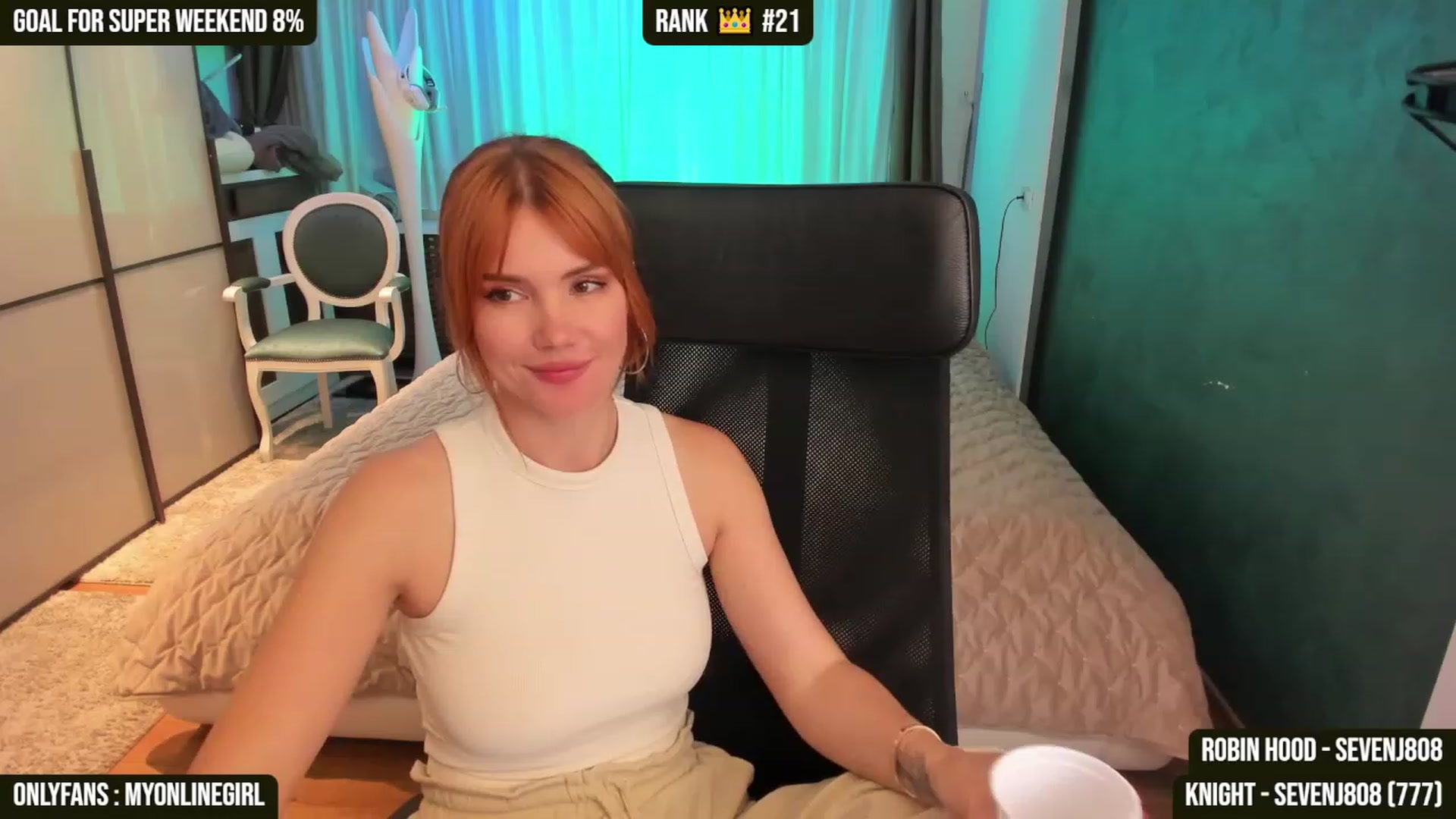Gallery image thumbnail from OnlineGirl_'s myfreecams stream on, 05/28/2023, 20:32 image 12 of 20