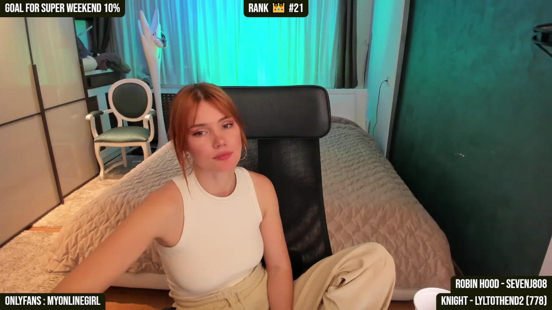 Gallery image thumbnail from OnlineGirl_'s myfreecams stream on, 05/28/2023, 20:32 image 15 of 20