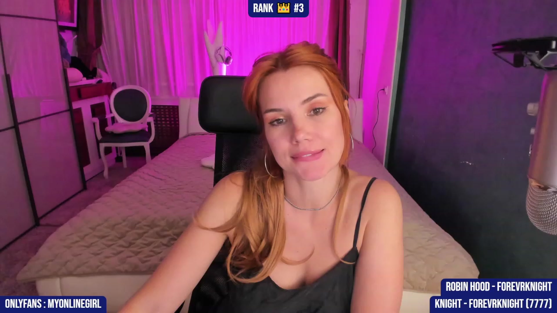 Gallery image thumbnail from OnlineGirl_'s myfreecams stream on, 07/01/2023, 23:35 image 13 of 20