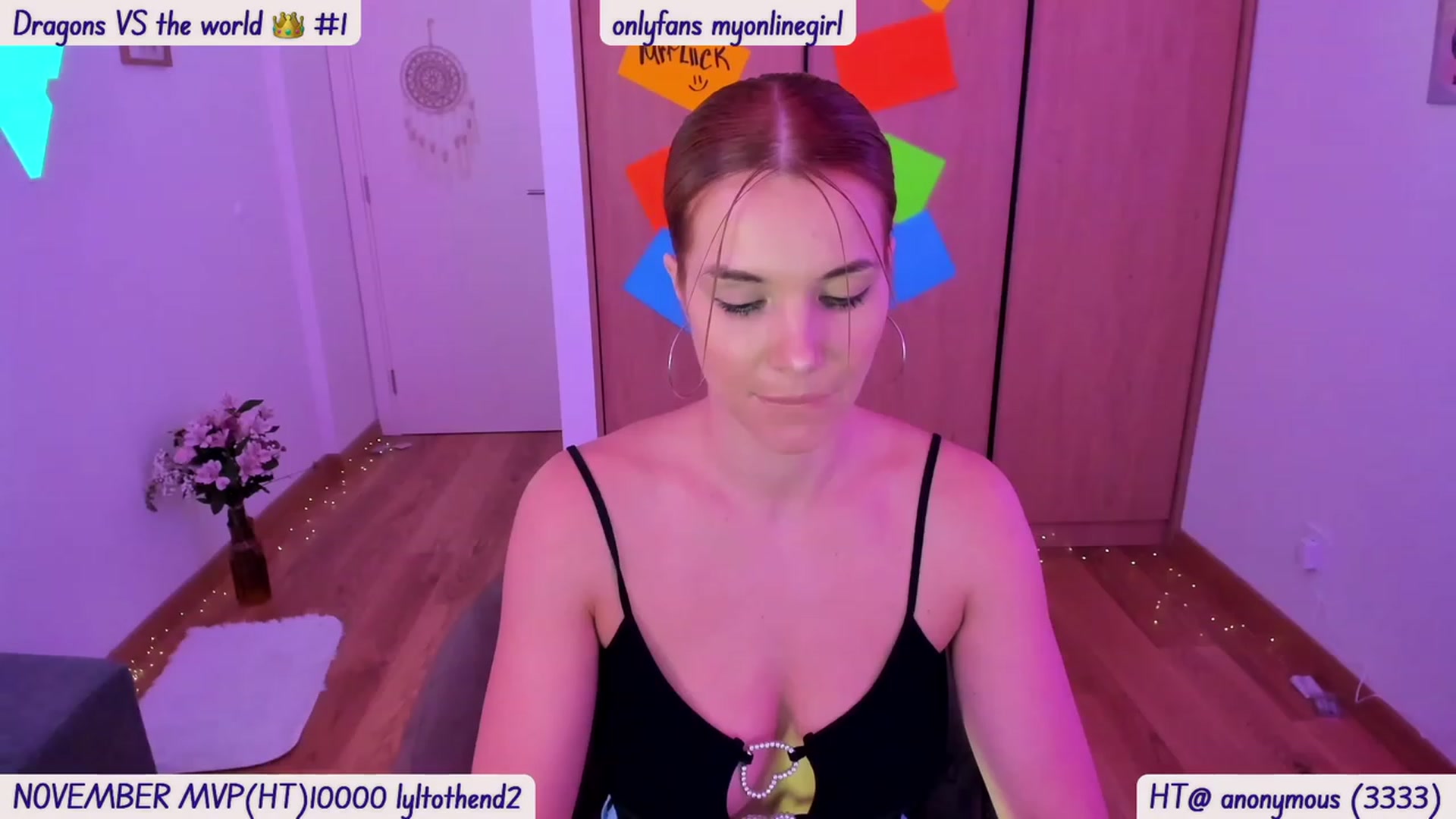 Gallery image thumbnail from OnlineGirl_'s myfreecams stream on, 11/05/2023, 22:02 image 13 of 20