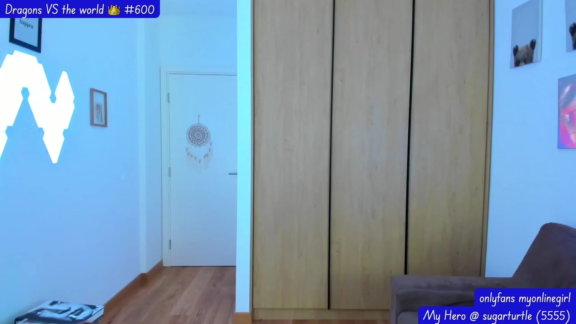 Gallery image thumbnail from OnlineGirl_'s myfreecams stream on, 01/05/2024, 20:21 image 5 of 20