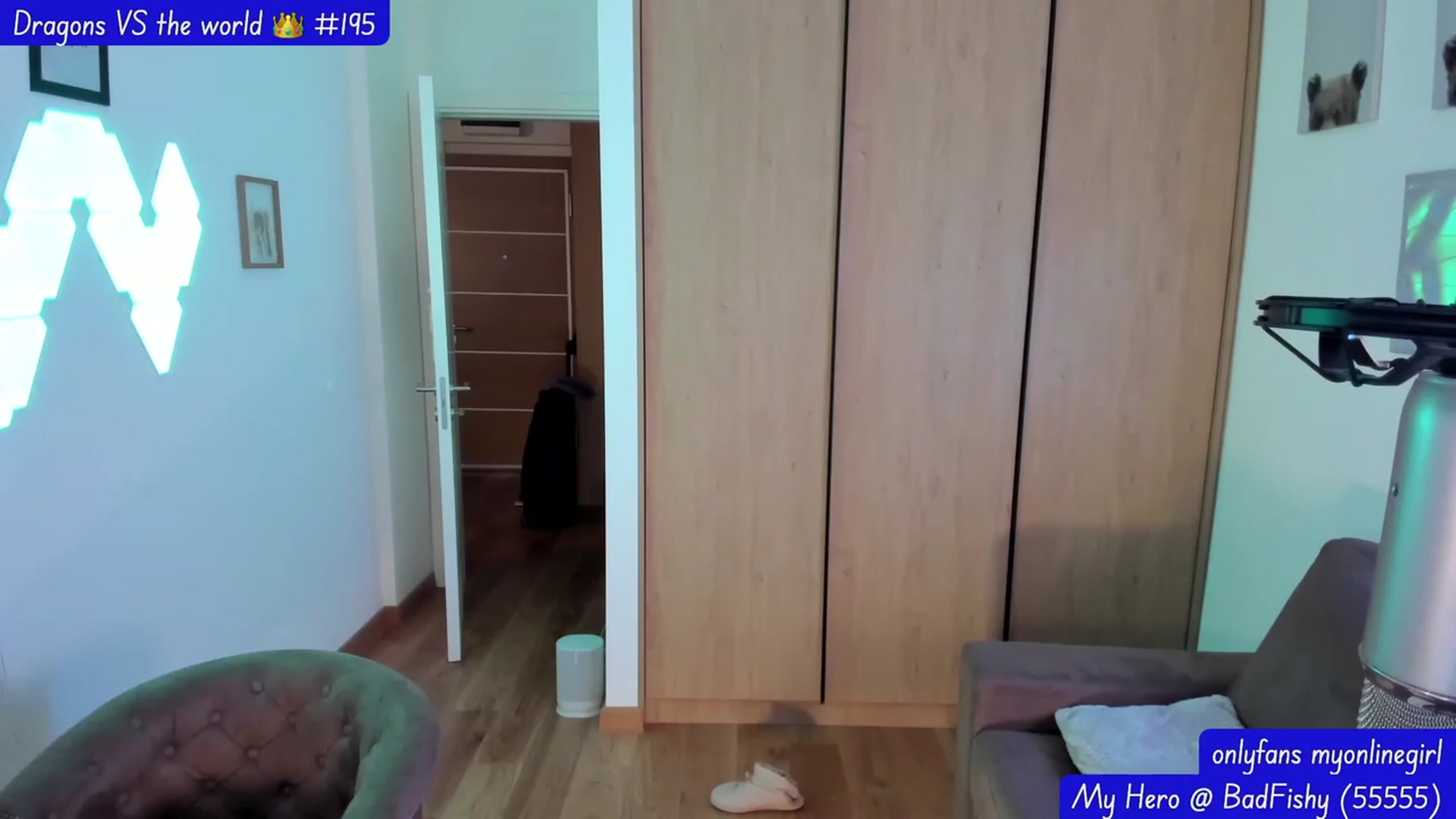 Gallery image thumbnail from OnlineGirl_'s myfreecams stream on, 03/12/2024, 22:14 image 11 of 20