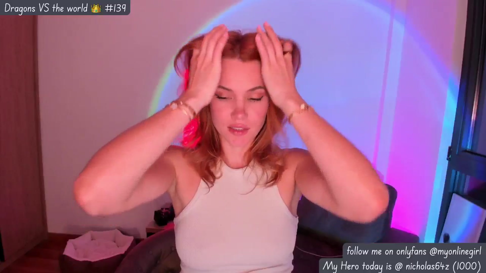 Gallery image thumbnail from OnlineGirl_'s myfreecams stream on, 05/31/2024, 19:39 image 3 of 20