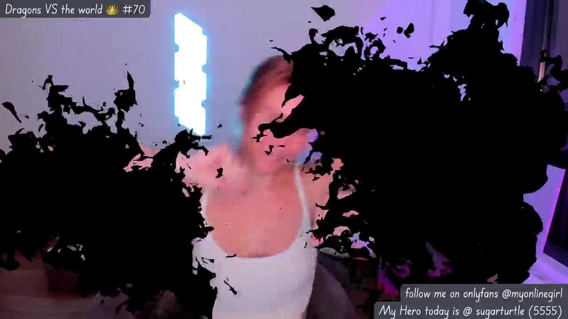 Gallery image thumbnail from OnlineGirl_'s myfreecams stream on, 06/01/2024, 21:21 image 11 of 20