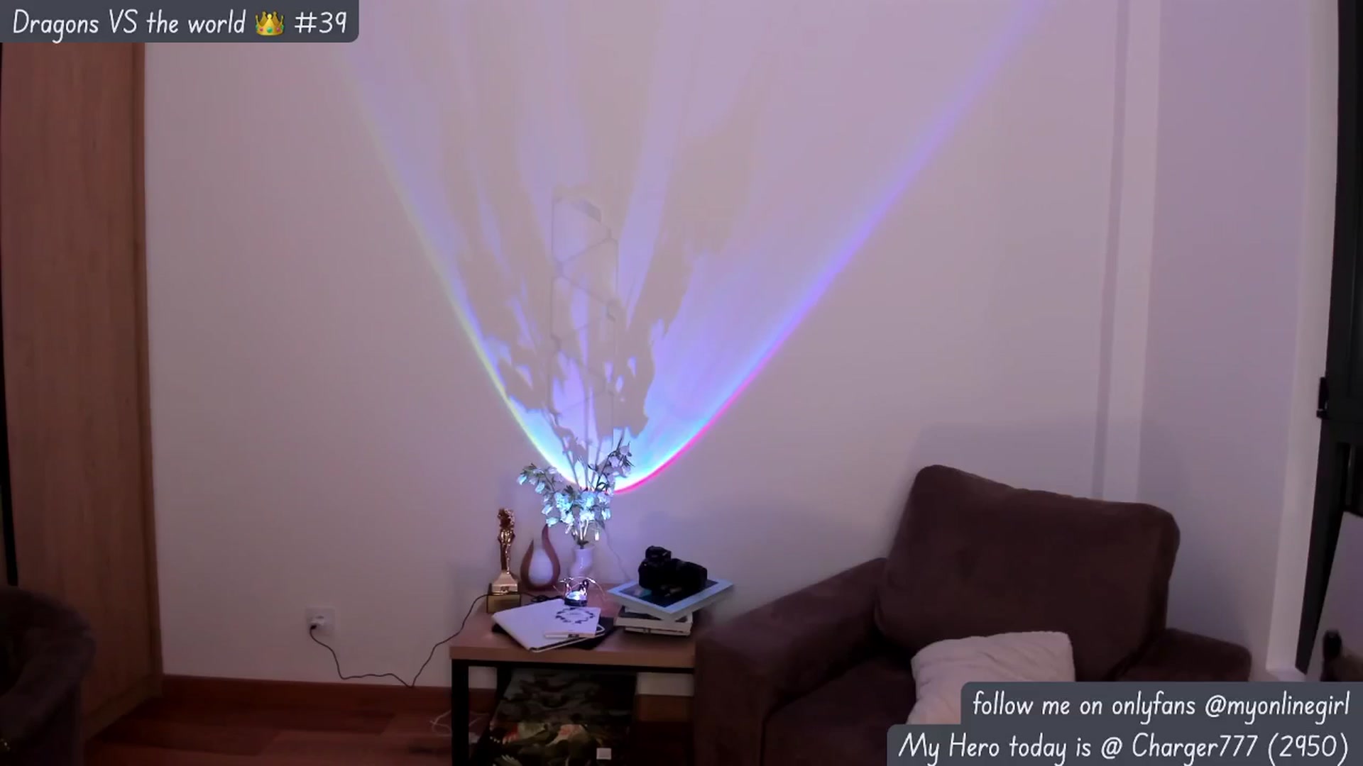 Gallery image thumbnail from OnlineGirl_'s myfreecams stream on, 06/08/2024, 20:14 image 15 of 20