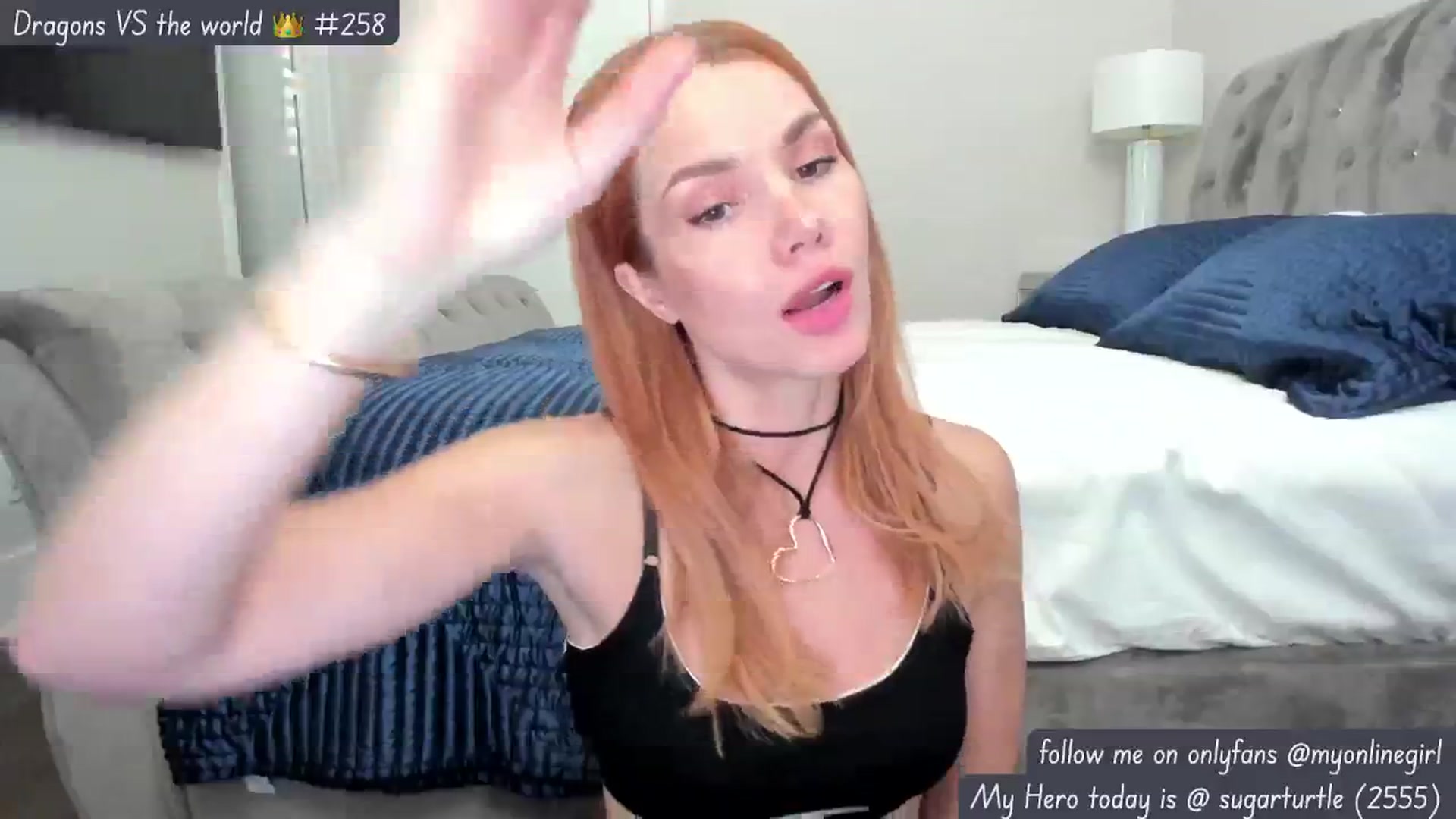 Gallery image thumbnail from OnlineGirl_'s myfreecams stream on, 07/27/2024, 03:28 image 13 of 20