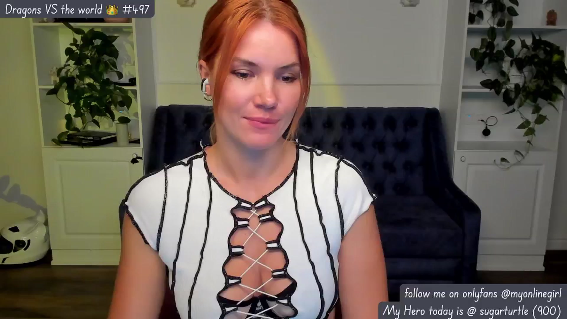 Gallery image thumbnail from OnlineGirl_'s myfreecams stream on, 08/25/2024, 20:01 image 18 of 20