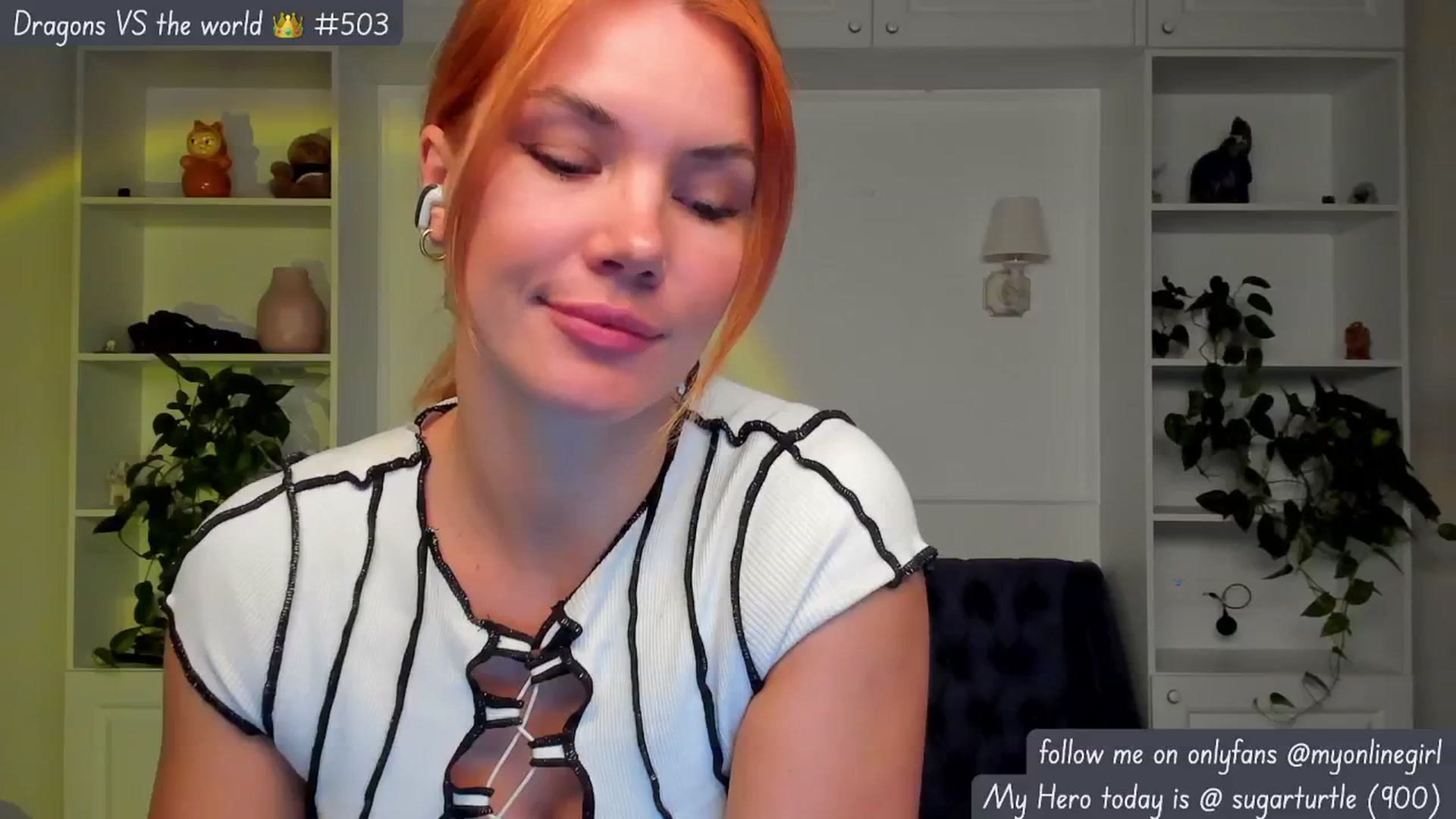 Gallery image thumbnail from OnlineGirl_'s myfreecams stream on, 08/25/2024, 20:01 image 10 of 20