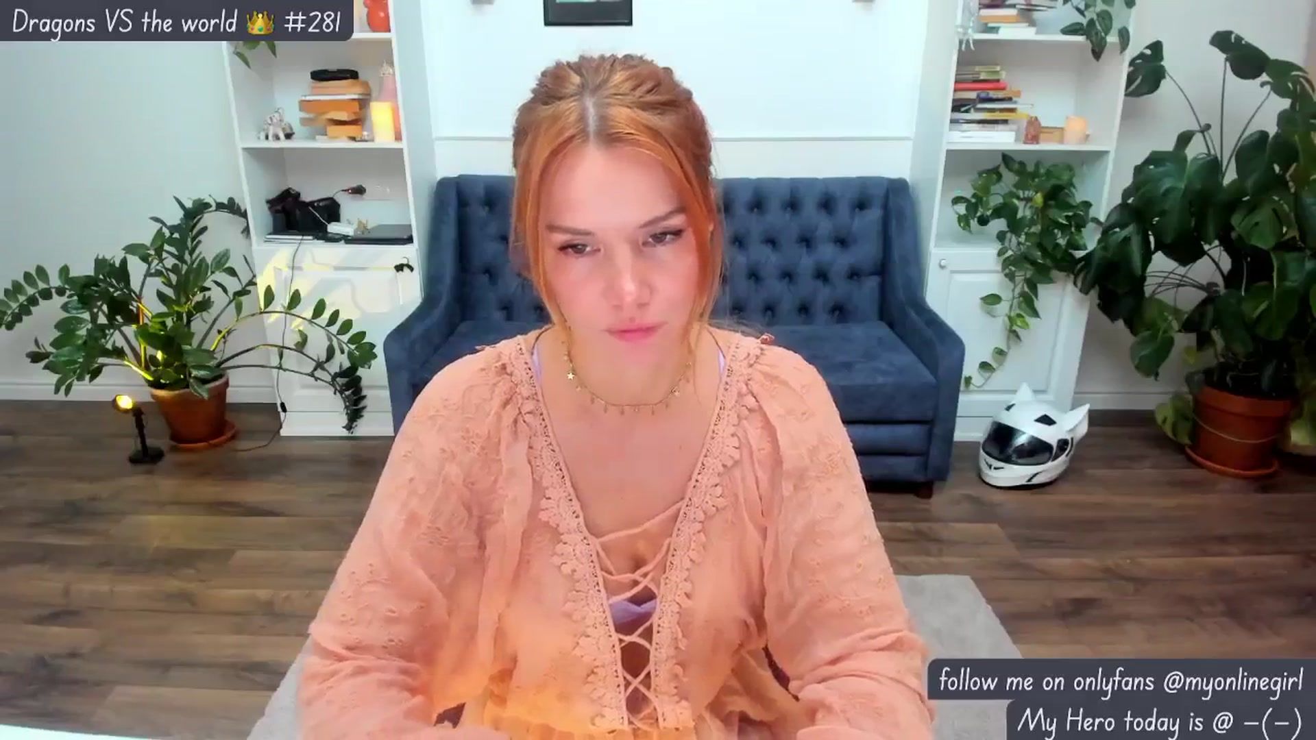 Gallery image thumbnail from OnlineGirl_'s myfreecams stream on, 08/31/2024, 20:04 image 3 of 20