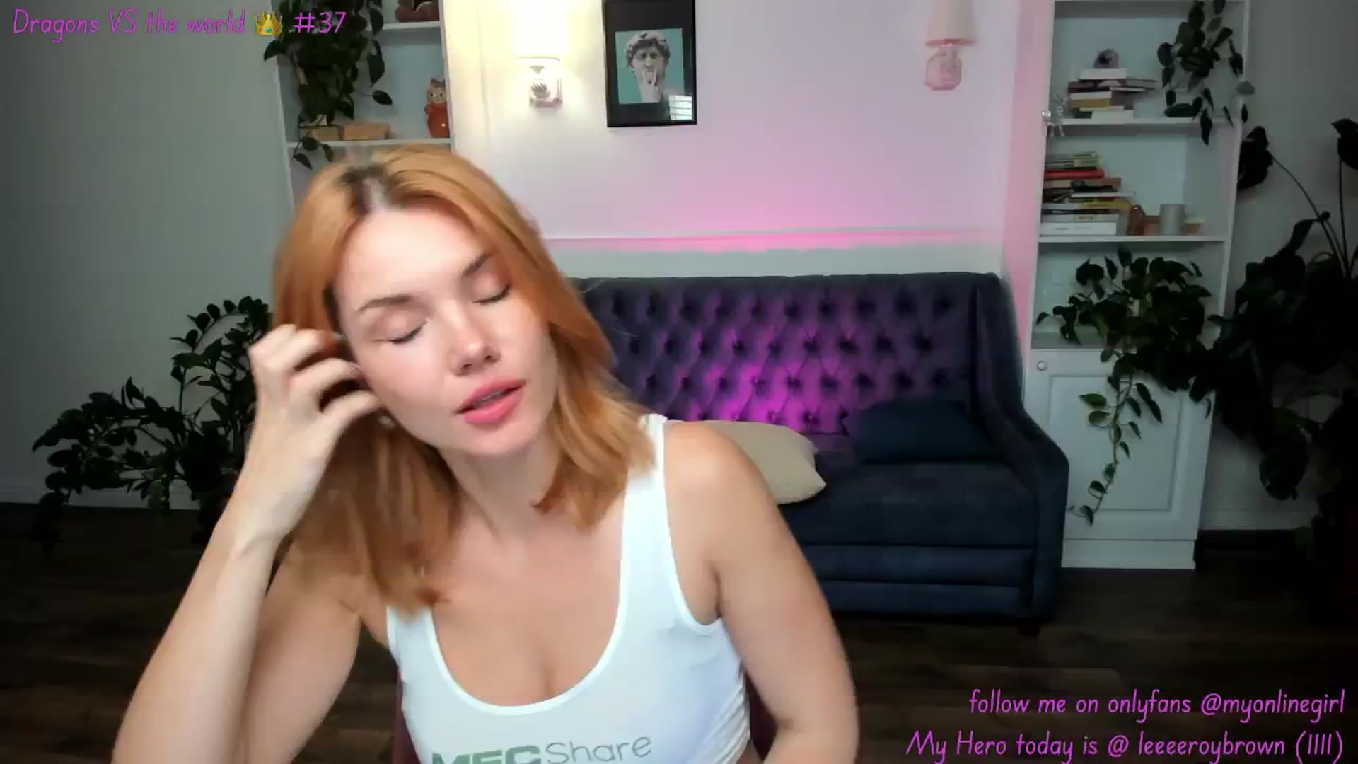 Gallery image thumbnail from OnlineGirl_'s myfreecams stream on, 09/13/2024, 19:24 image 18 of 20