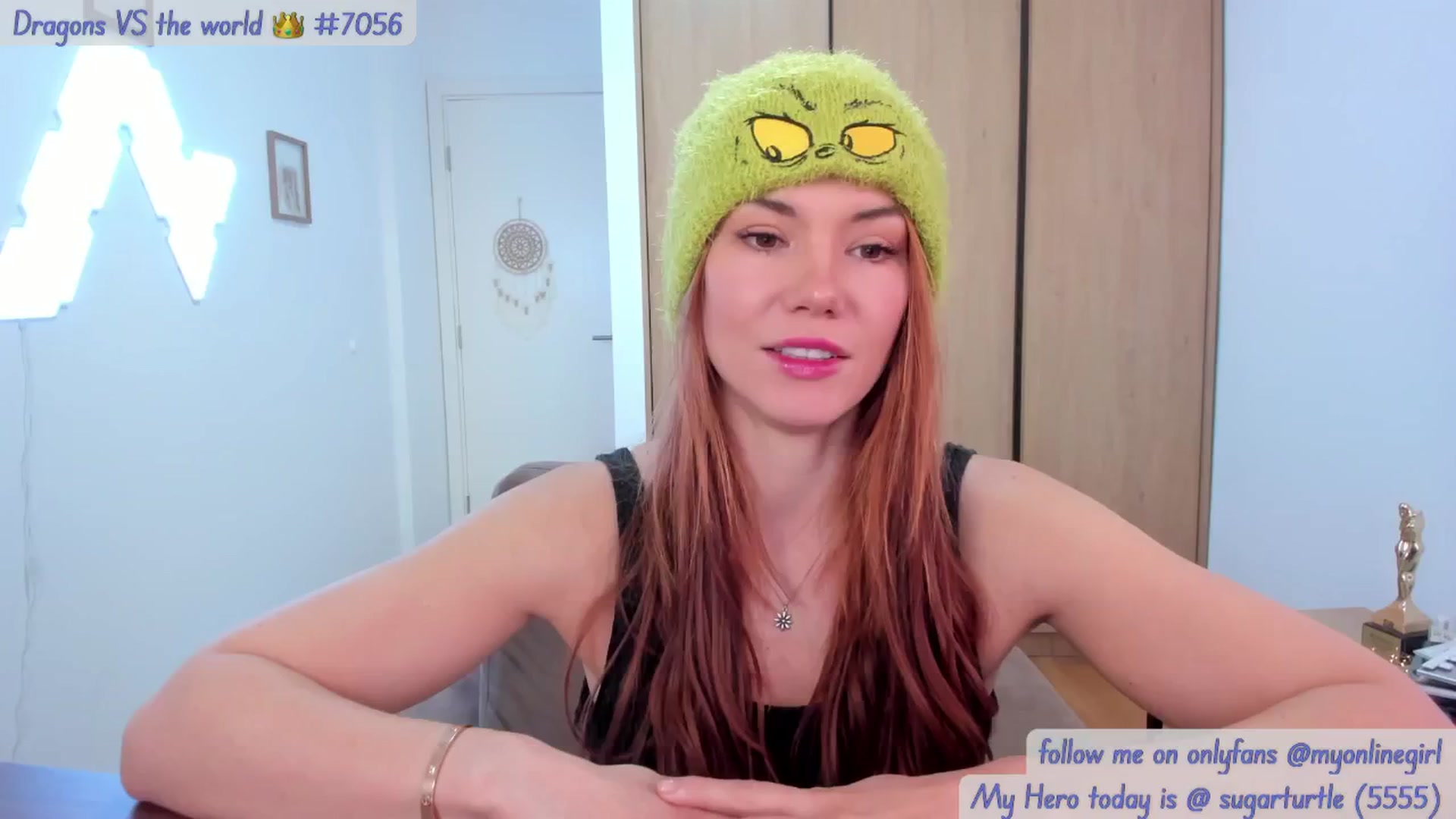 Gallery image thumbnail from OnlineGirl_'s myfreecams stream on, 12/22/2024, 07:17 image 1 of 20
