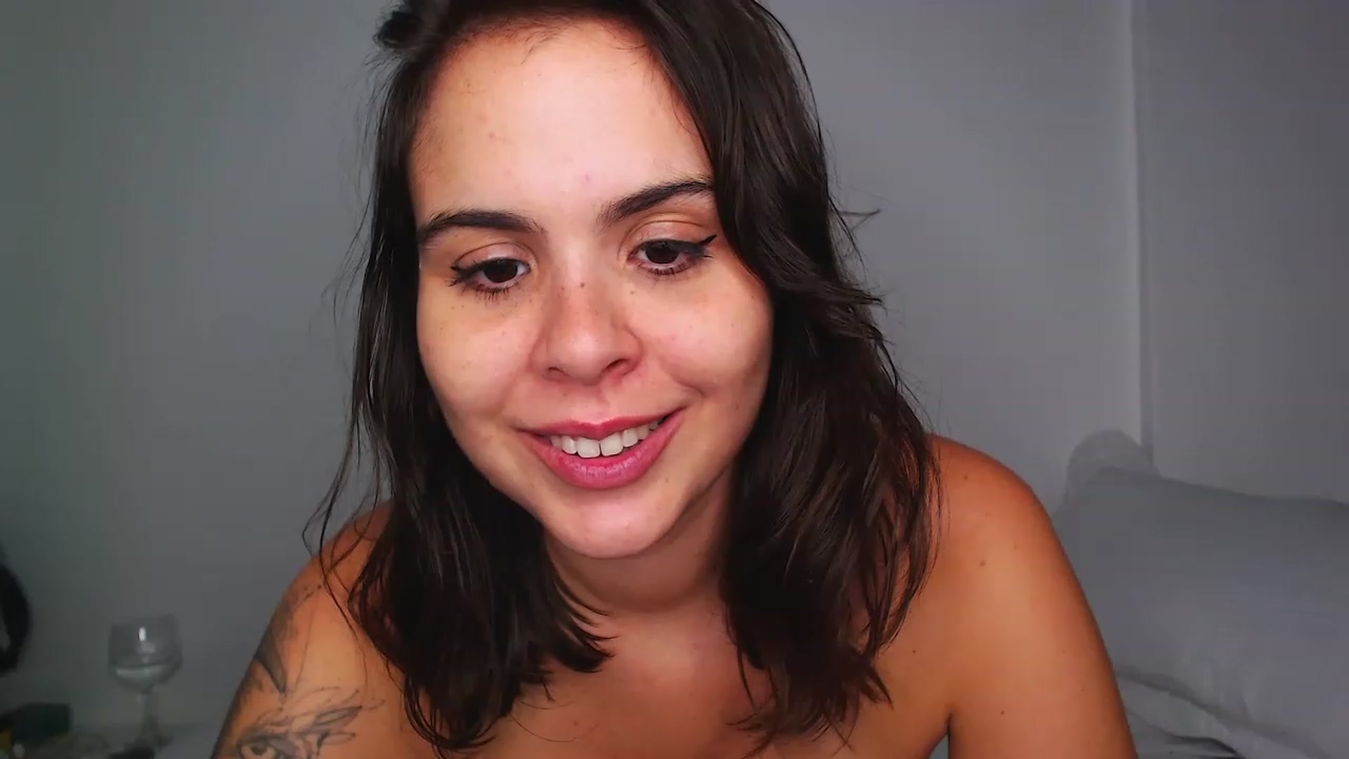 Gallery image thumbnail from OnlineSnack's myfreecams stream on, 03/16/2023, 06:06 image 11 of 20