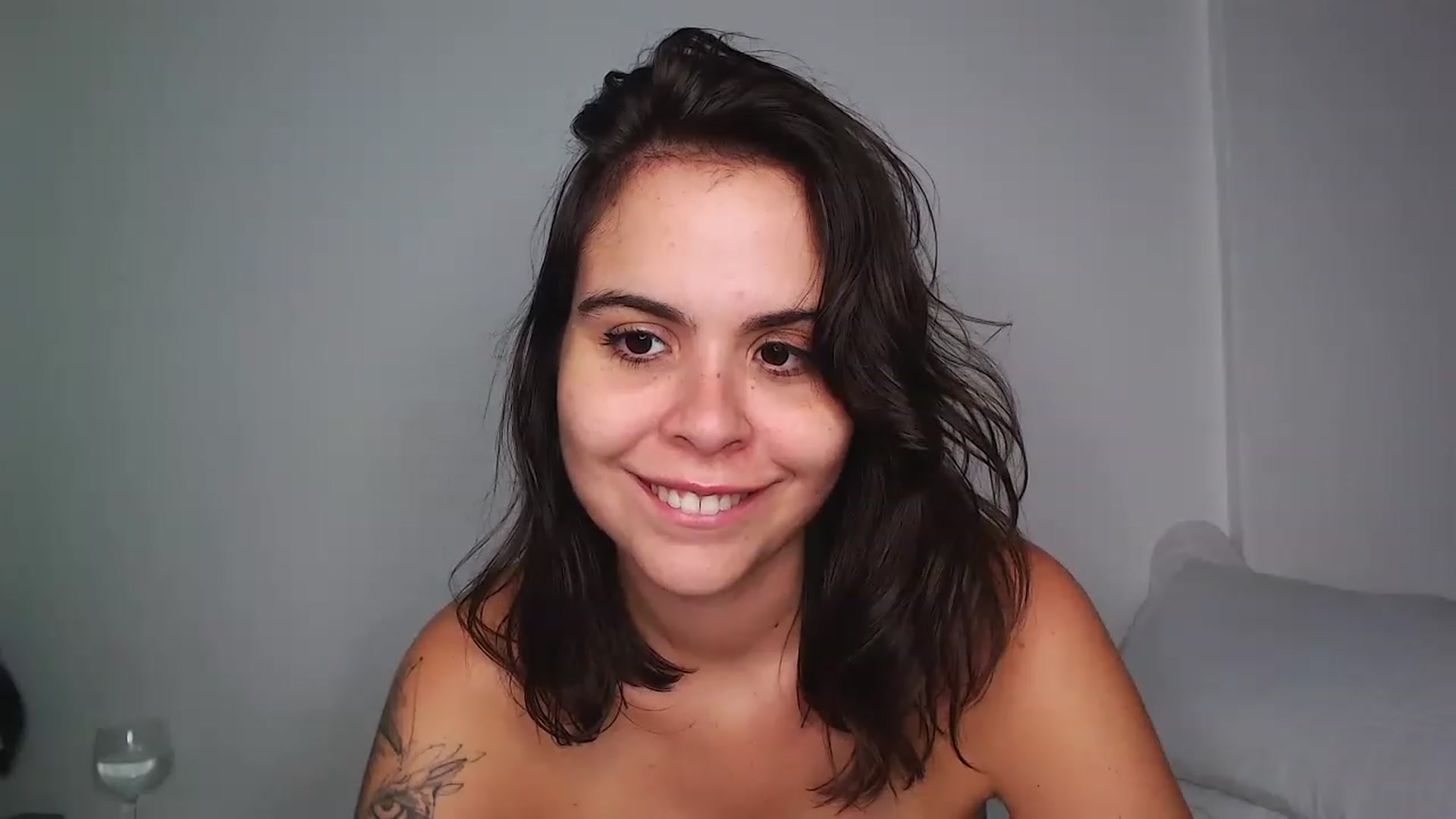 Gallery image thumbnail from OnlineSnack's myfreecams stream on, 03/16/2023, 06:06 image 9 of 20
