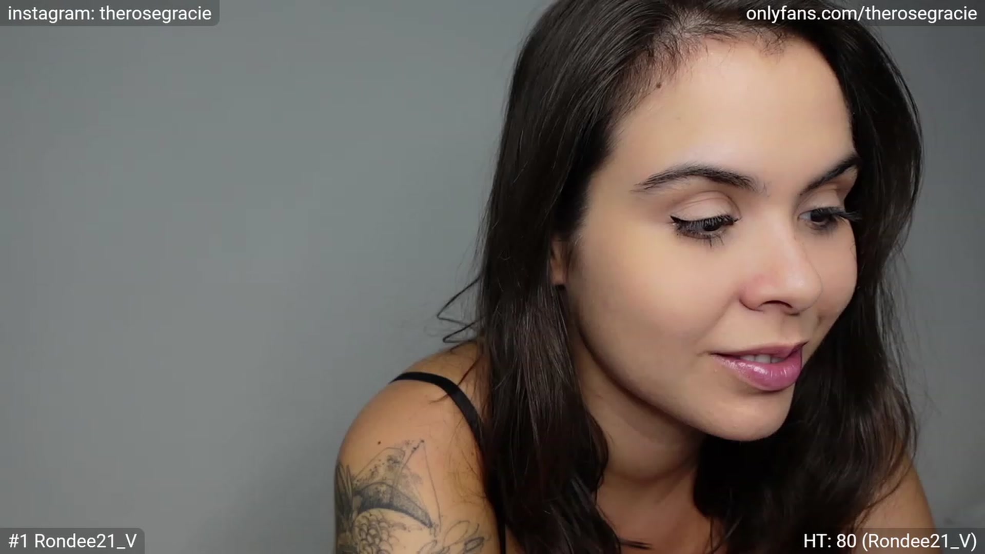 Gallery image thumbnail from OnlineSnack's myfreecams stream on, 04/20/2023, 01:40 image 14 of 20