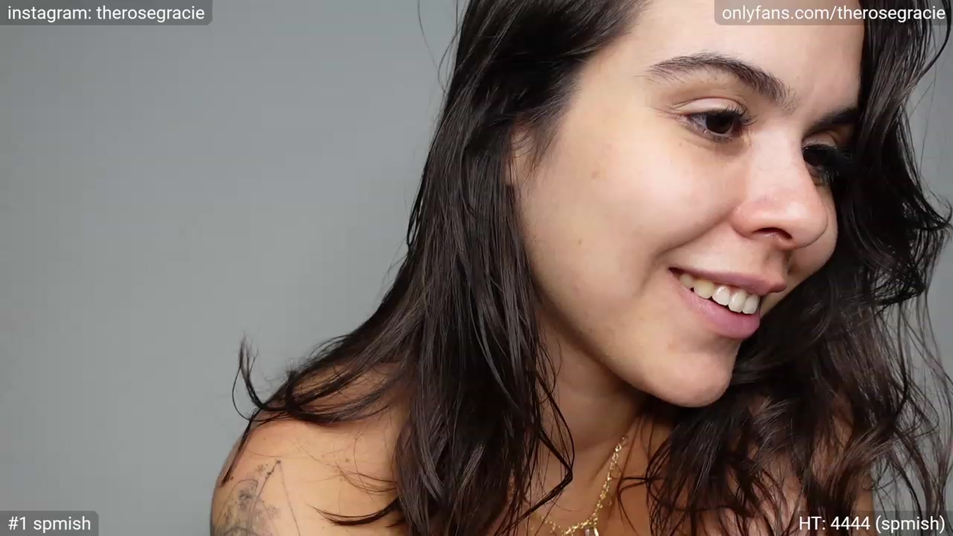 Gallery image thumbnail from OnlineSnack's myfreecams stream on, 06/05/2023, 05:39 image 1 of 20