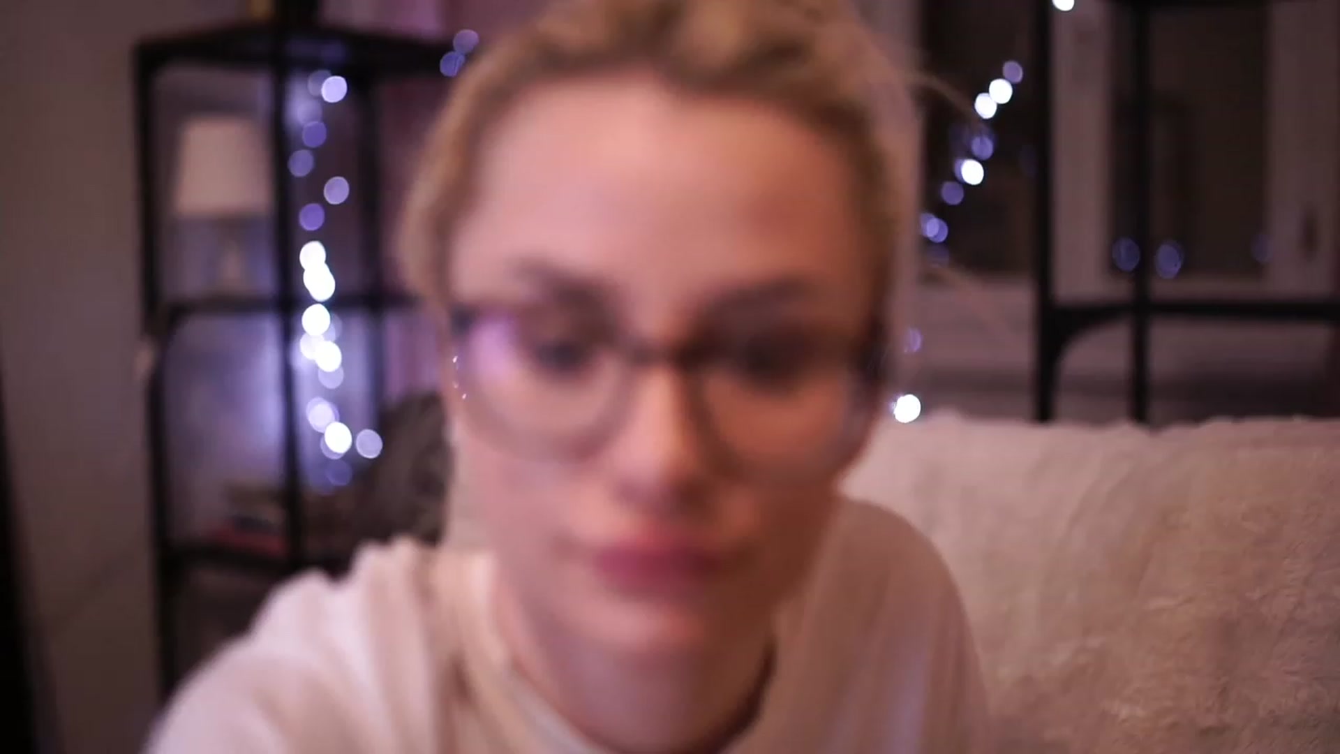 Gallery image thumbnail from Only18sweet's myfreecams stream on, 12/15/2022, 19:52 image 7 of 20