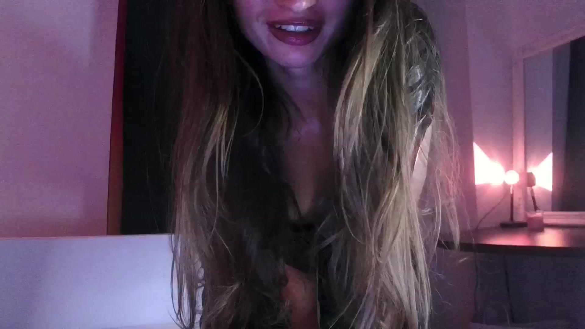 Gallery image thumbnail from Only8Petal's myfreecams stream on, 09/13/2024, 24:56 image 18 of 20
