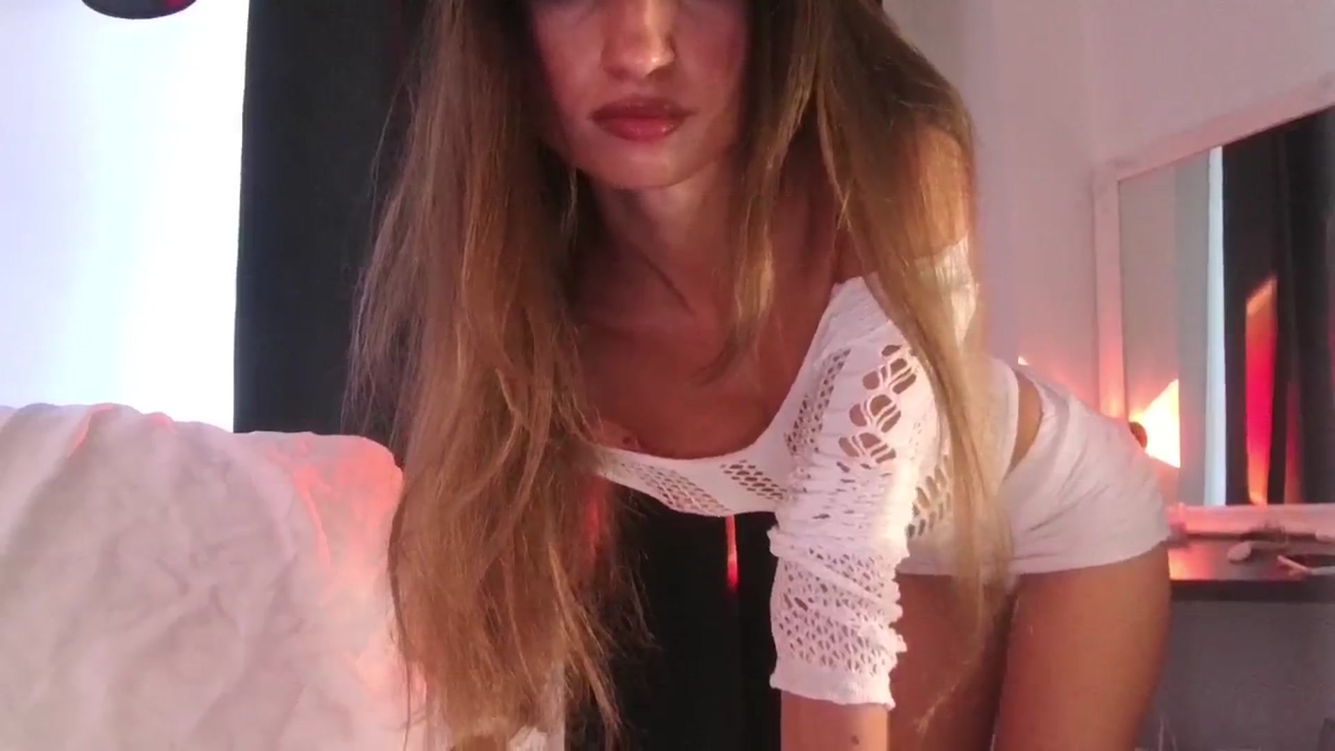 Gallery image thumbnail from Only8Petal's myfreecams stream on, 09/19/2024, 13:09 image 5 of 20