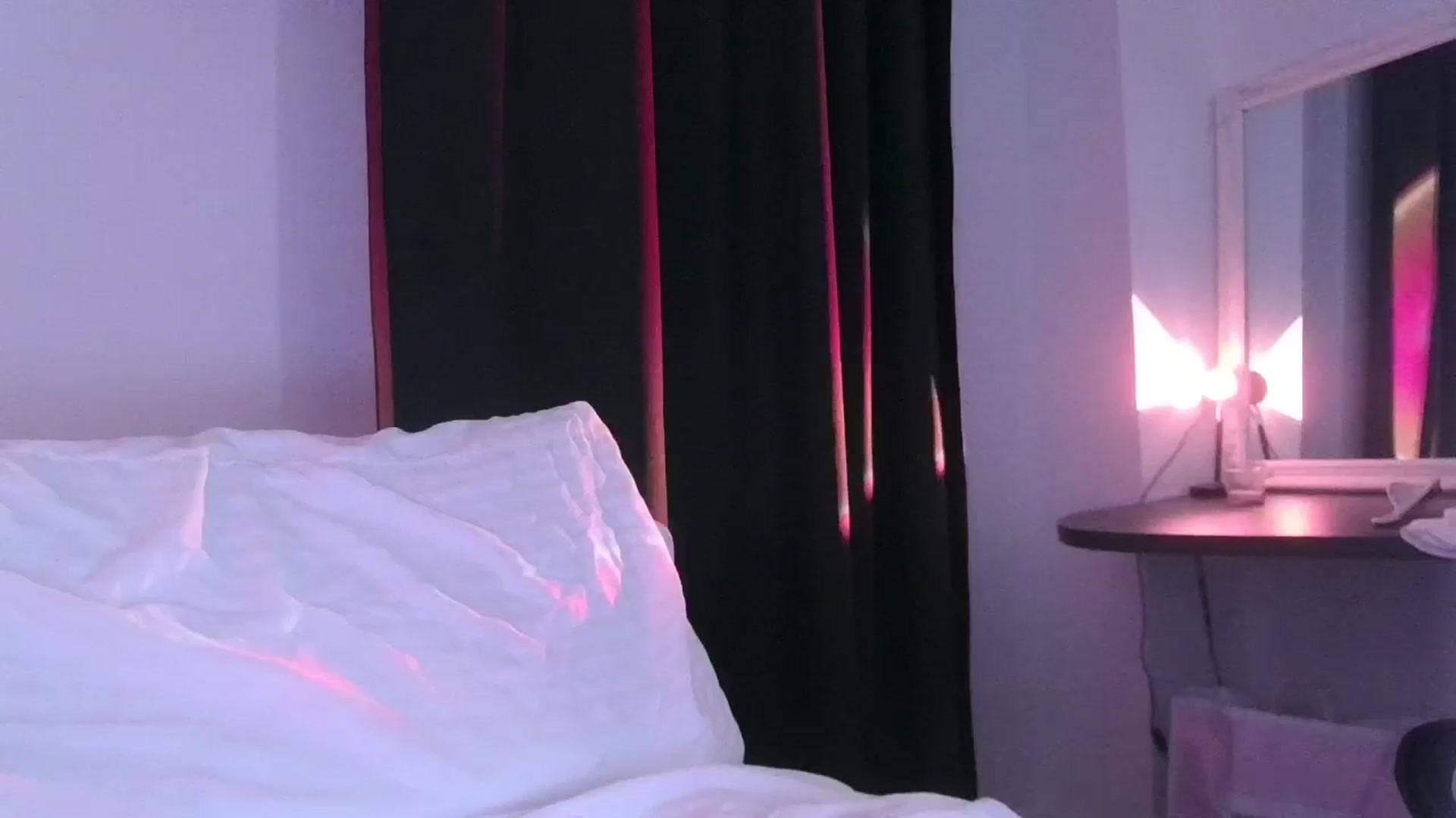 Gallery image thumbnail from Only8Petal's myfreecams stream on, 09/29/2024, 22:13 image 8 of 20