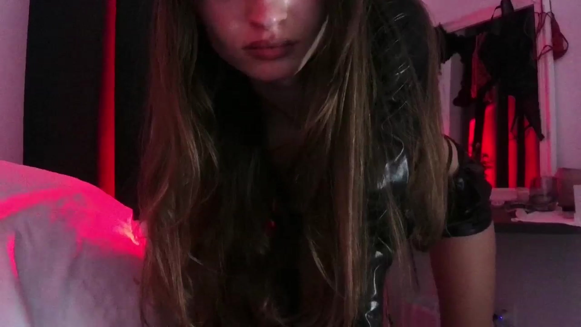 Gallery image thumbnail from Only8Petal's myfreecams stream on, 10/19/2024, 18:03 image 18 of 20