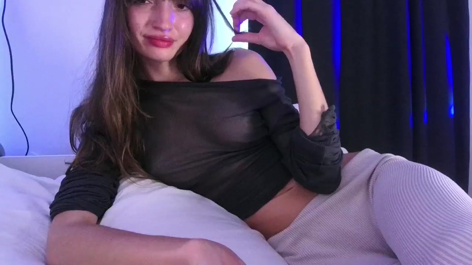Gallery image thumbnail from Only8Petal's myfreecams stream on, 11/10/2024, 08:12 image 17 of 20