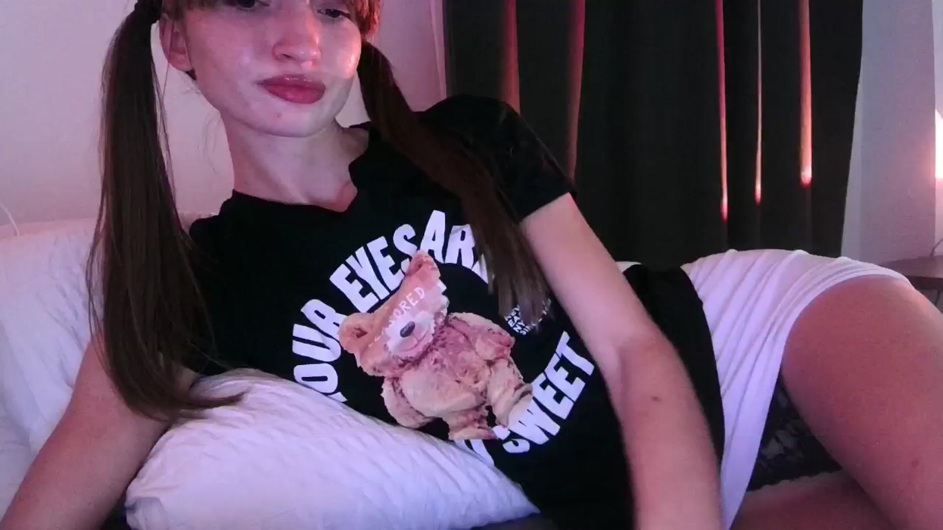 Gallery image thumbnail from Only8Petal's myfreecams stream on, 11/23/2024, 20:08 image 6 of 20