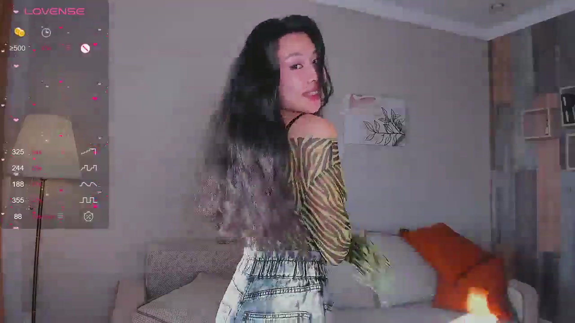 Gallery image thumbnail from OnlyCats's myfreecams stream on, 04/01/2024, 11:29 image 16 of 20