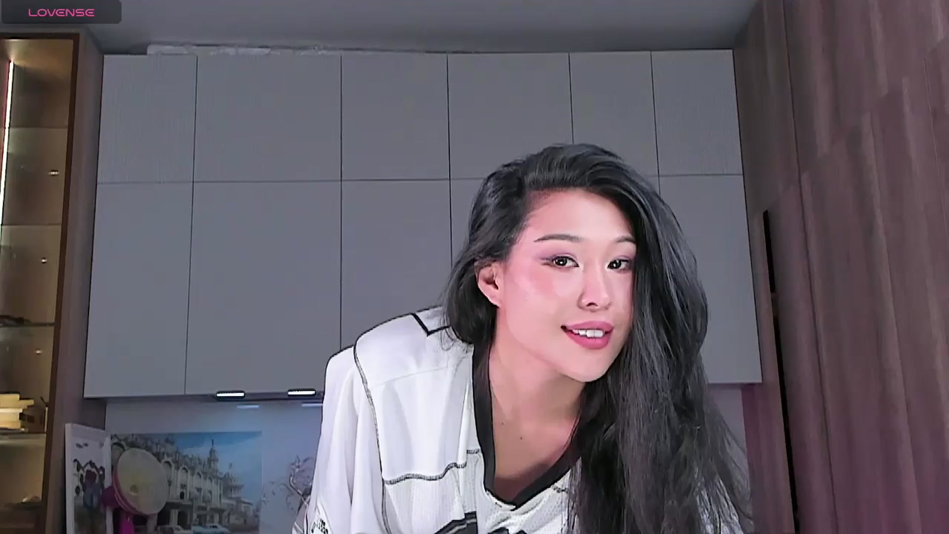 Gallery image thumbnail from OnlyCats's myfreecams stream on, 12/26/2024, 16:17 image 6 of 20