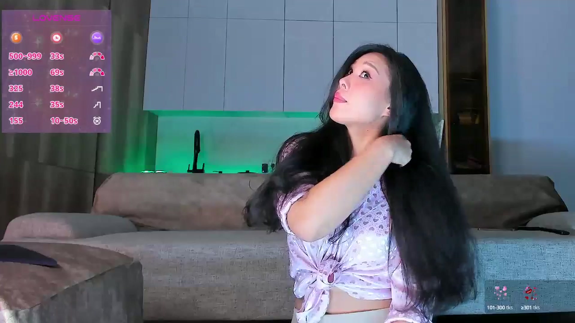 Gallery image thumbnail from OnlyCats's myfreecams stream on, 01/22/2025, 17:22 image 7 of 20