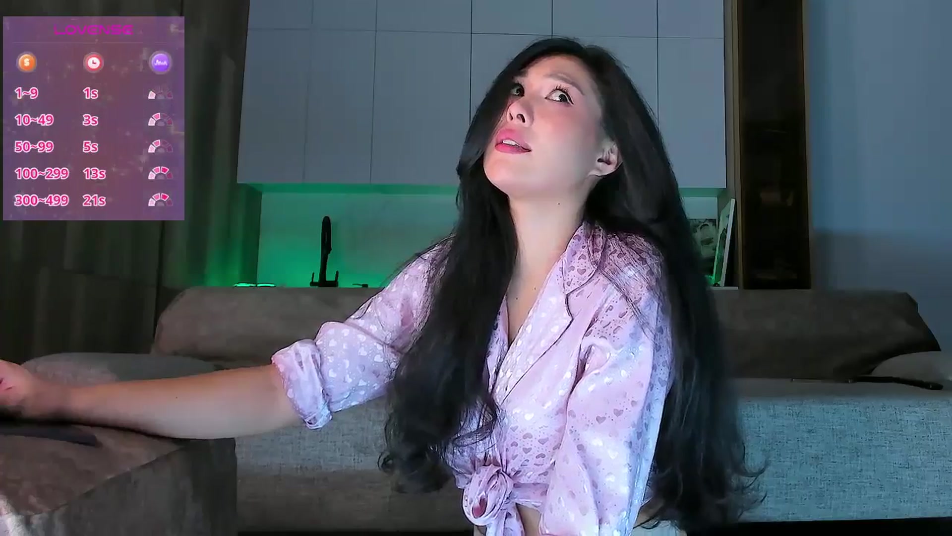 Gallery image thumbnail from OnlyCats's myfreecams stream on, 01/22/2025, 17:22 image 8 of 20
