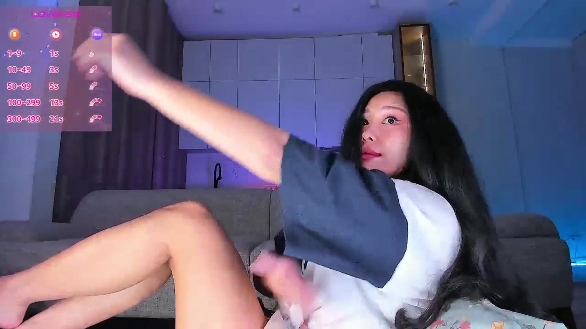 Gallery image thumbnail from OnlyCats's myfreecams stream on, 03/07/2025, 16:46 image 6 of 20