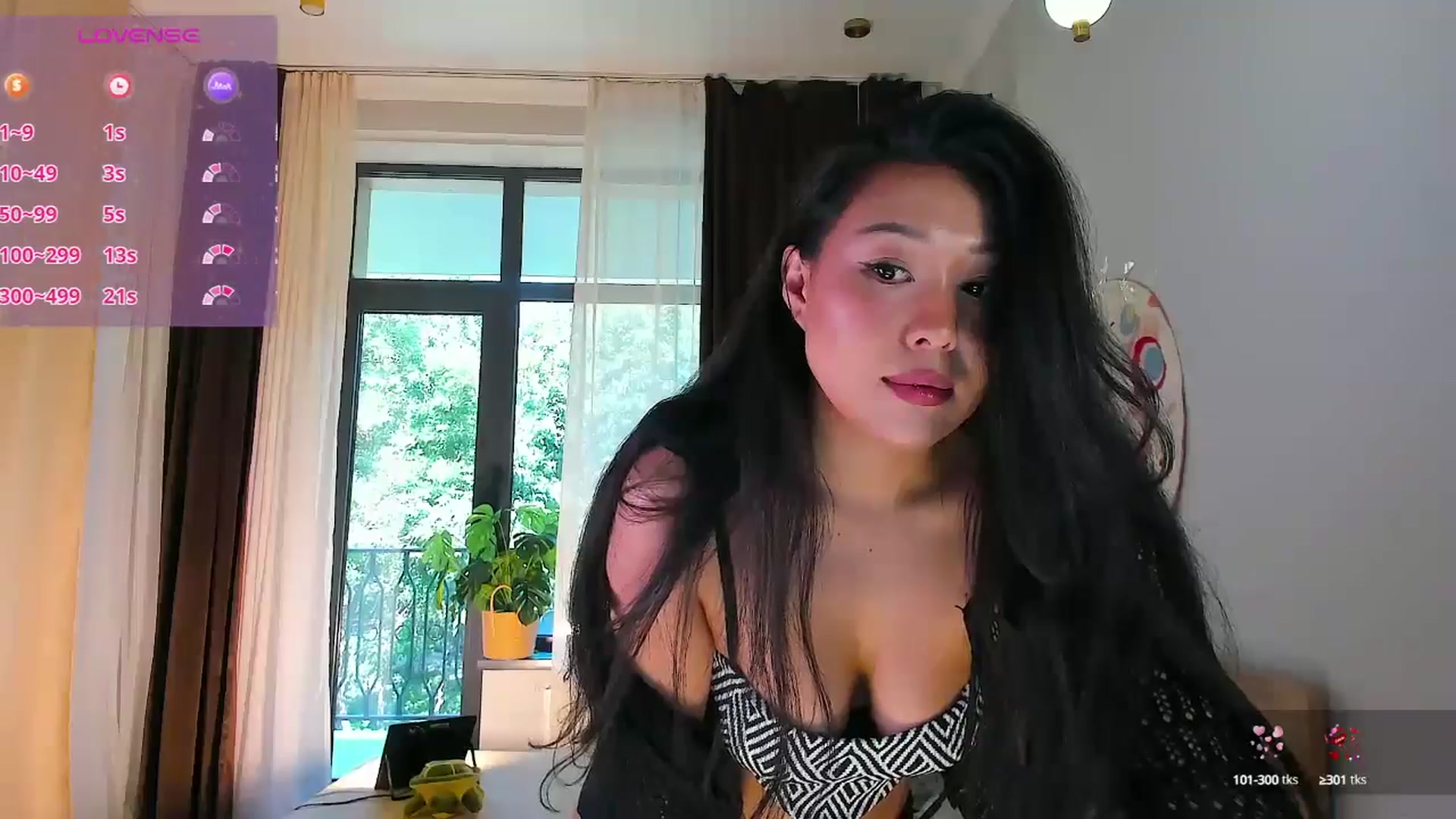 Gallery image thumbnail from OnlyCats's myfreecams stream on, 07/11/2025, 09:44 image 17 of 20