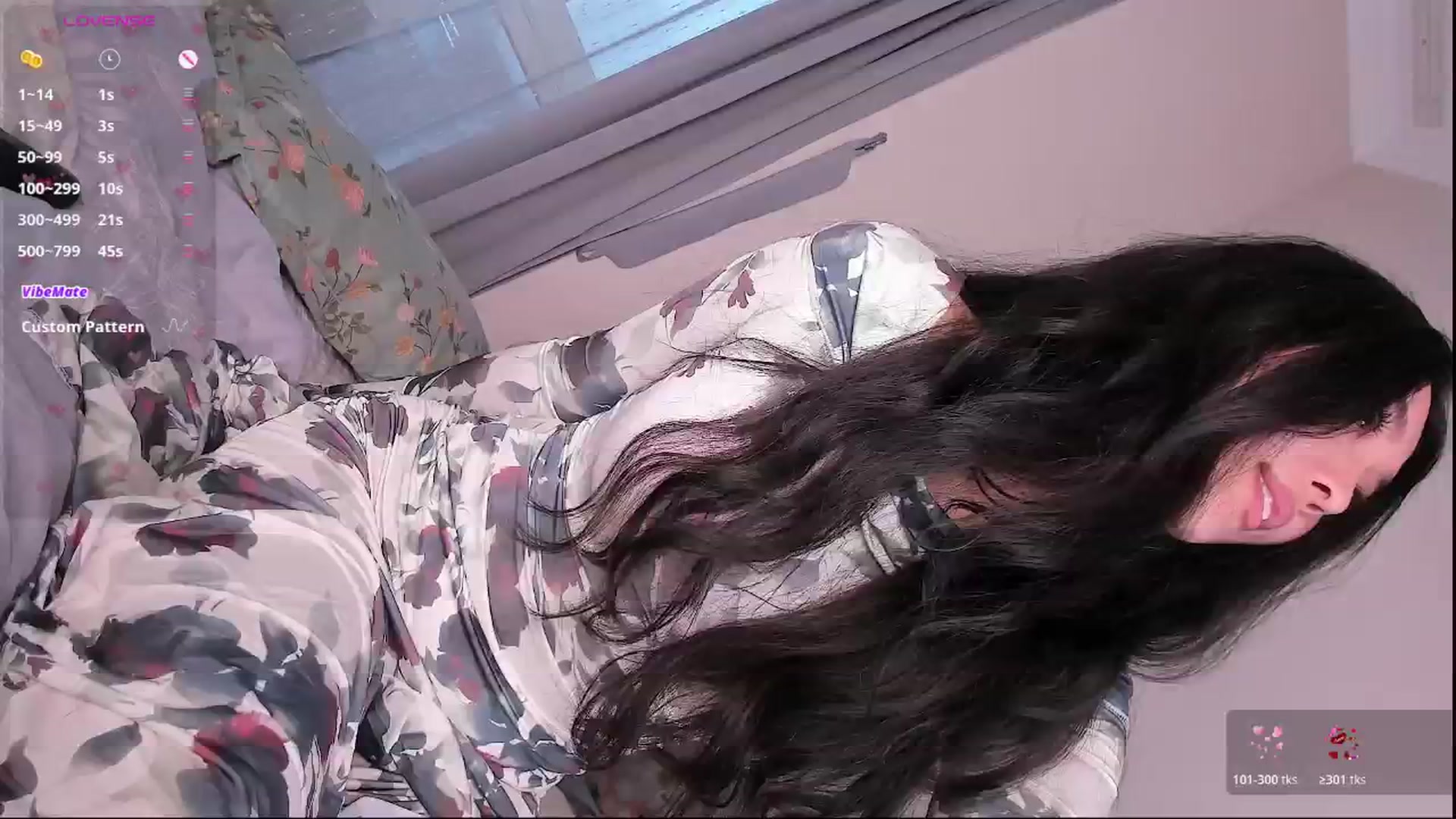 Gallery image thumbnail from OnlyCats's myfreecams stream on, 01/04/2026, 11:39 image 6 of 20